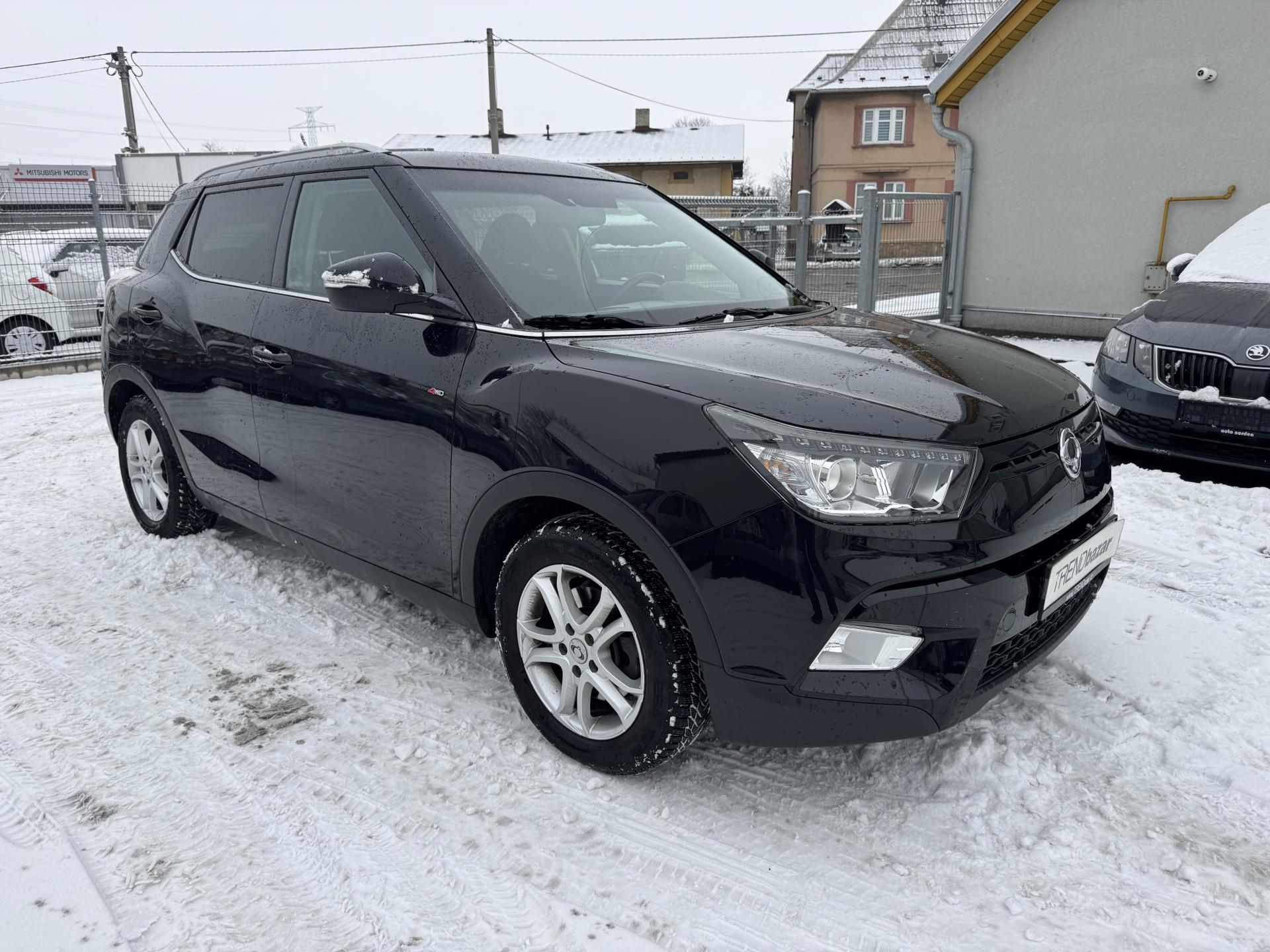 SsangYong Tivoli, 1,6i 4x4 Automat - fotka 3