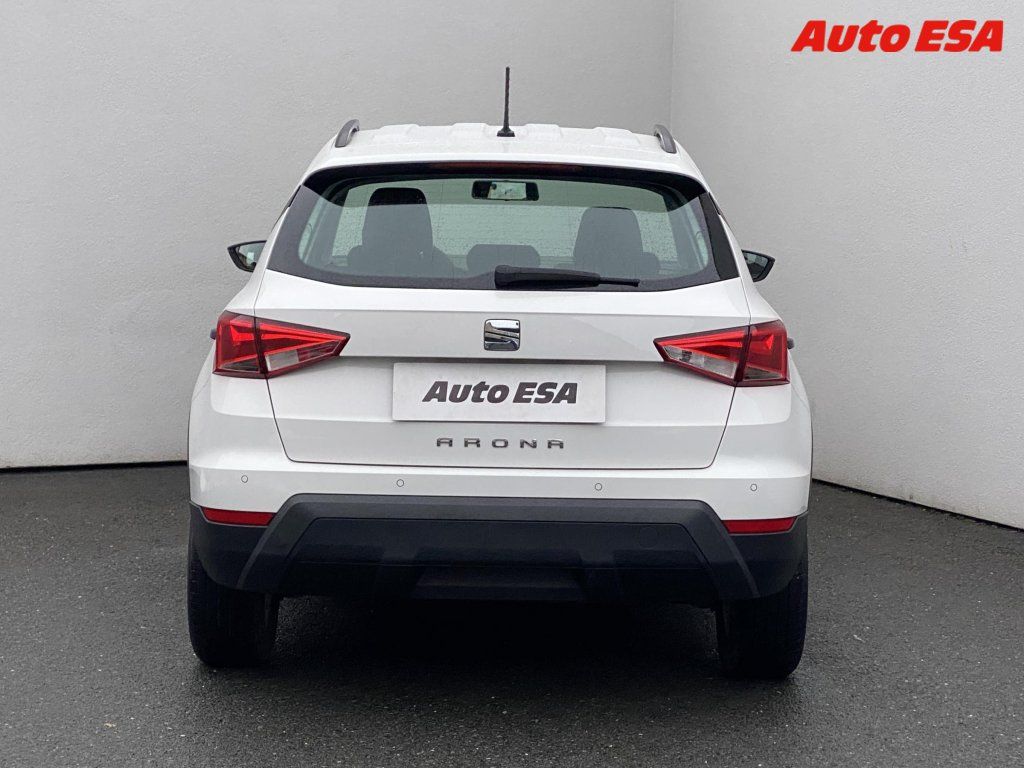 Seat Arona, 1.0 TSi,Reference,+ALU - fotka 5