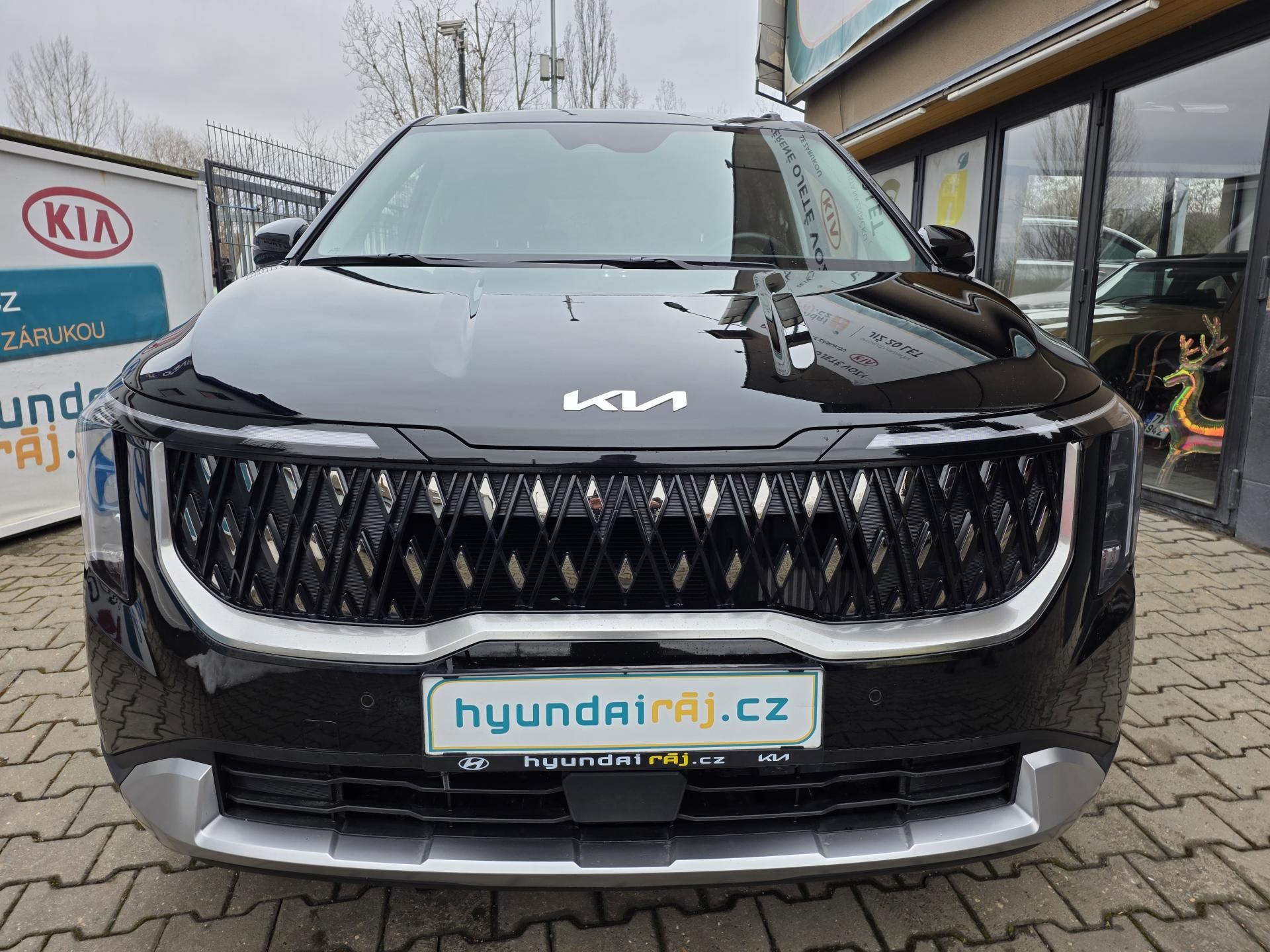 Kia Carnival, 2.2-9 MÍST-DPH-KŮŽE