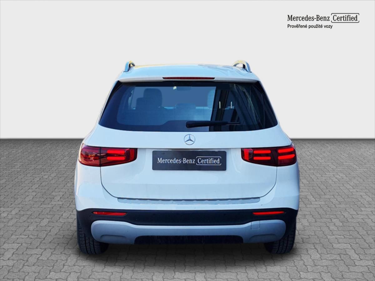 Mercedes-Benz GLB, GLB 220 4MATIC - fotka 4