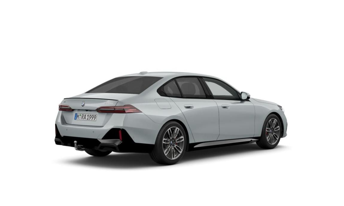 BMW Řada 5, 520d xDrive - fotka 2