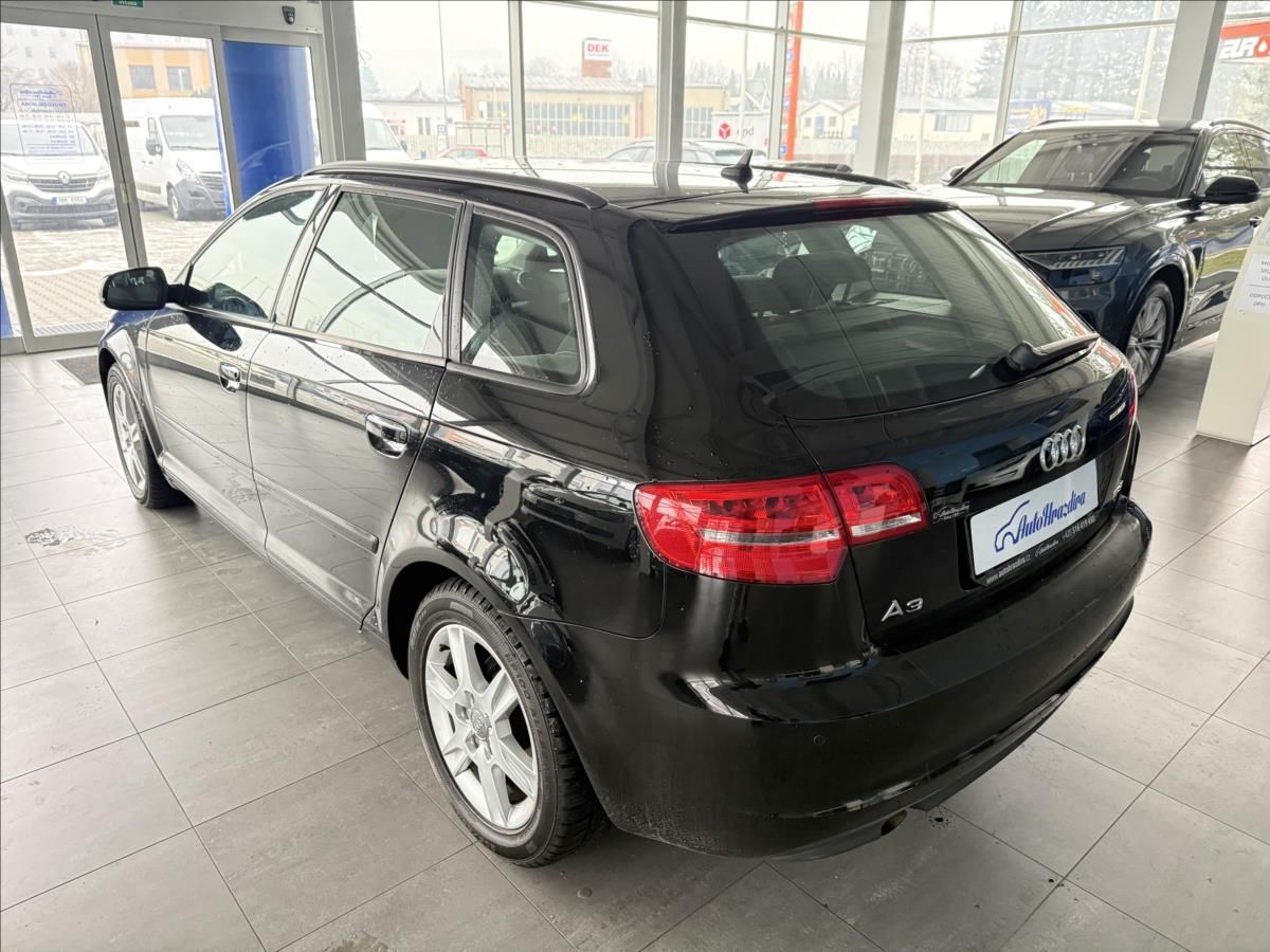 Audi A3, 1,2   TFSI 77kW - fotka 4