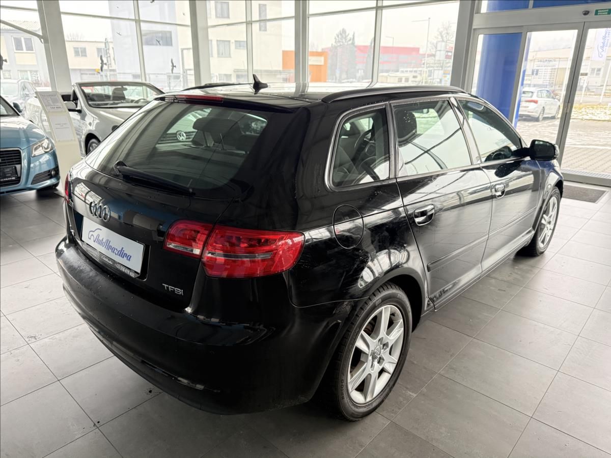 Audi A3, 1,2   TFSI 77kW - fotka 6