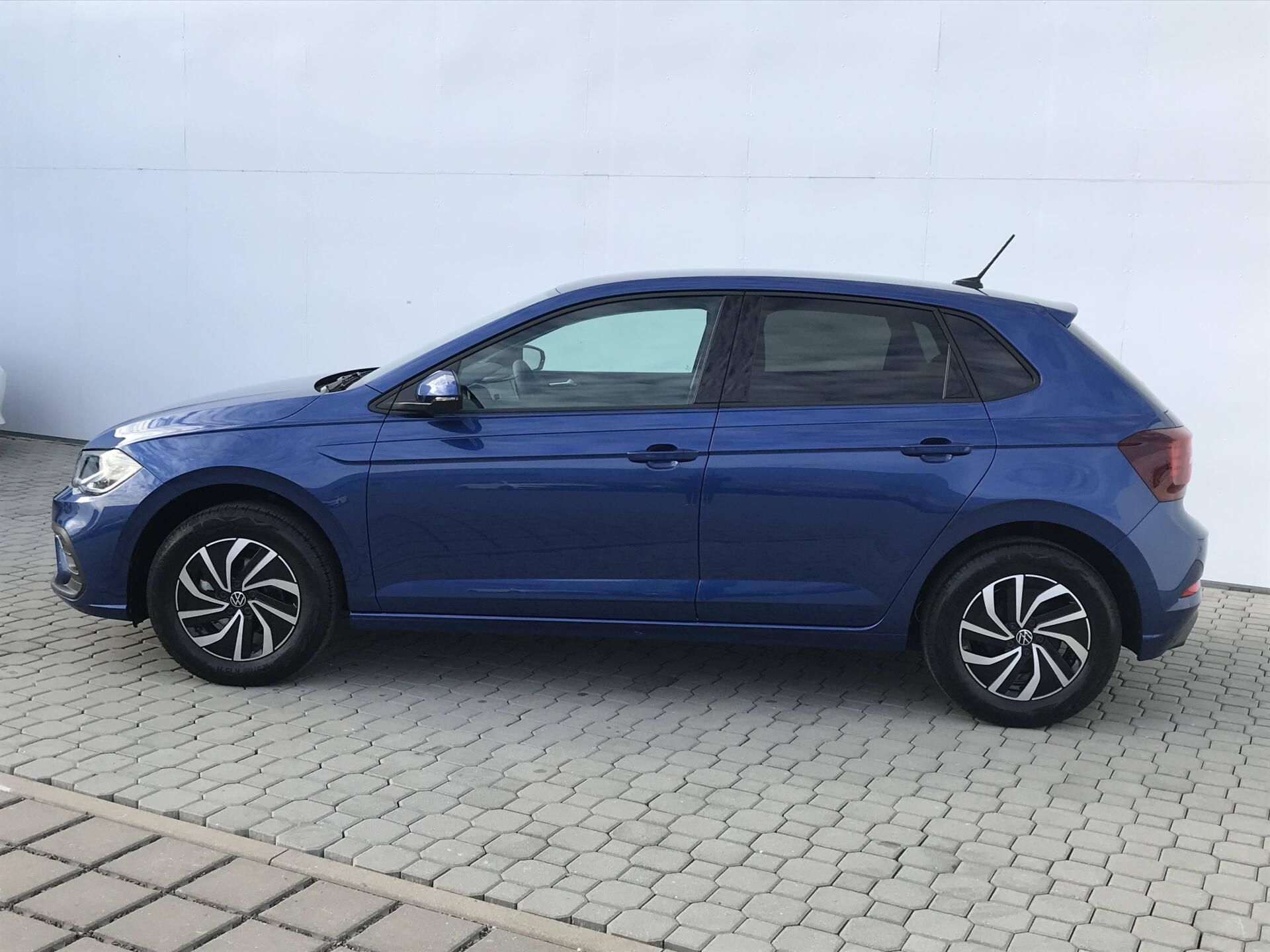 Volkswagen Polo, People 5G 1,0TSI - fotka 3