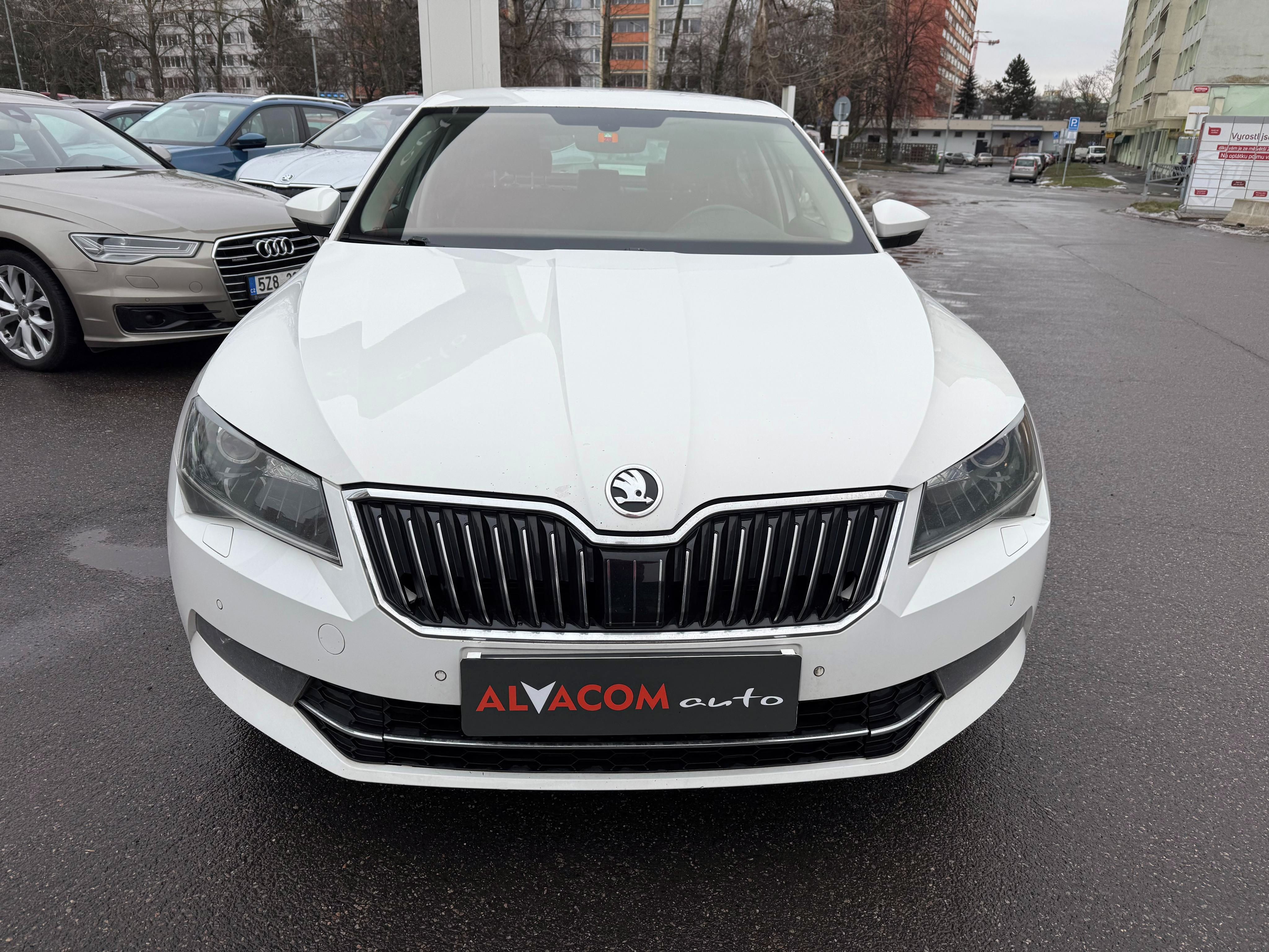 Škoda Superb, 2.0 TDI 140kW - fotka 3