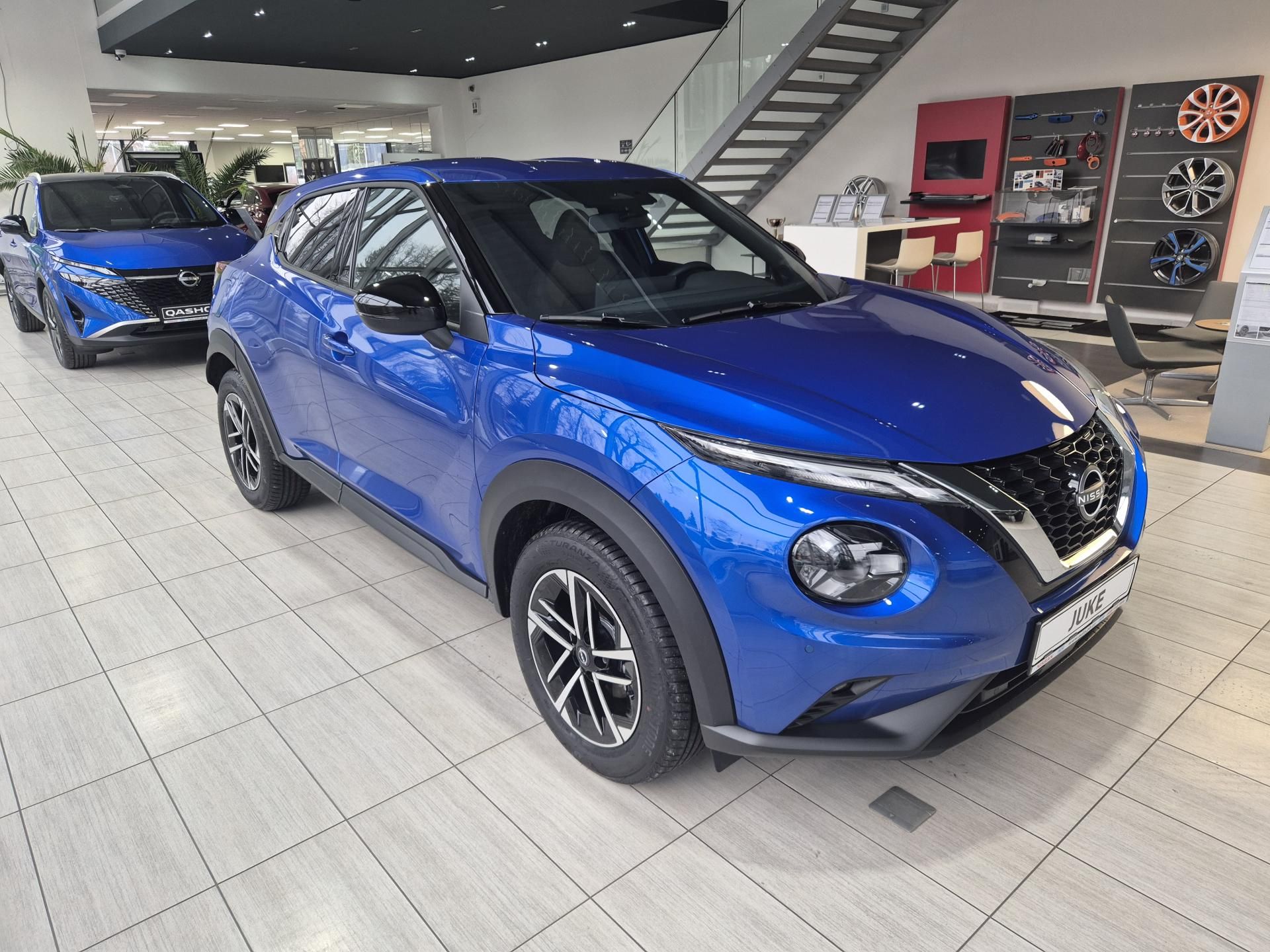 Nissan Juke, 1.0DIG-T 84kW N-connecta - fotka 3