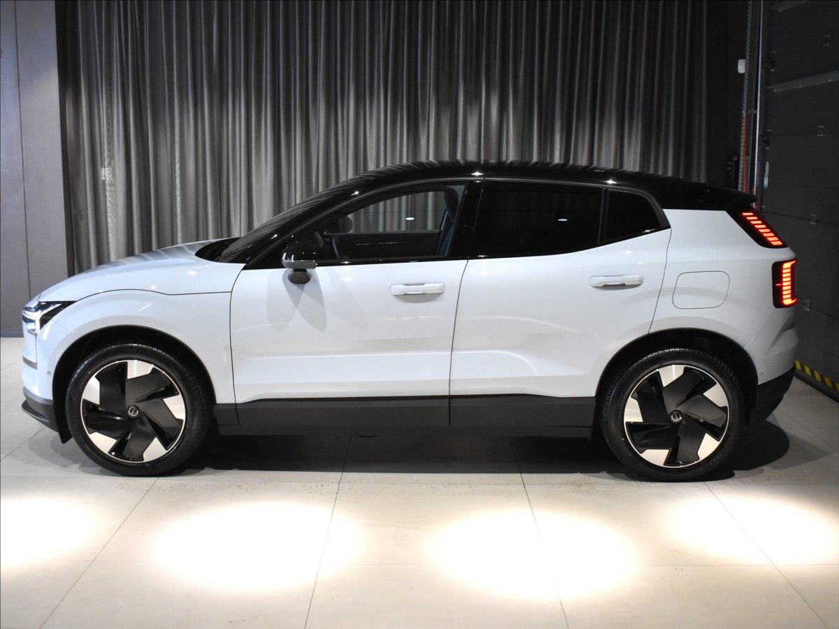 Volvo EX30, Ultra  Twin Motor Perfor. - fotka 2