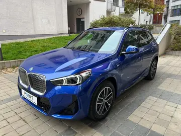 BMW iX1, Mpaket nájem od 18.900,-Kč/měs