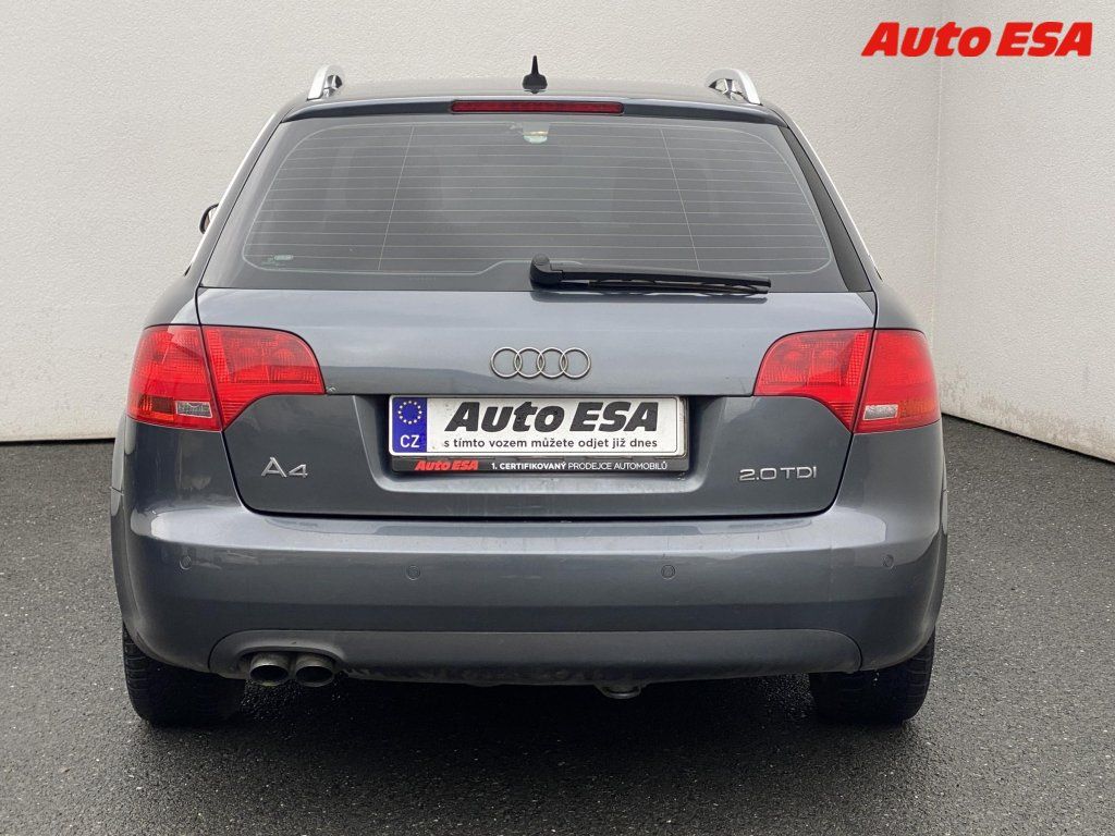 Audi A4, 2.0 TDi,AC,park.čidla - fotka 5