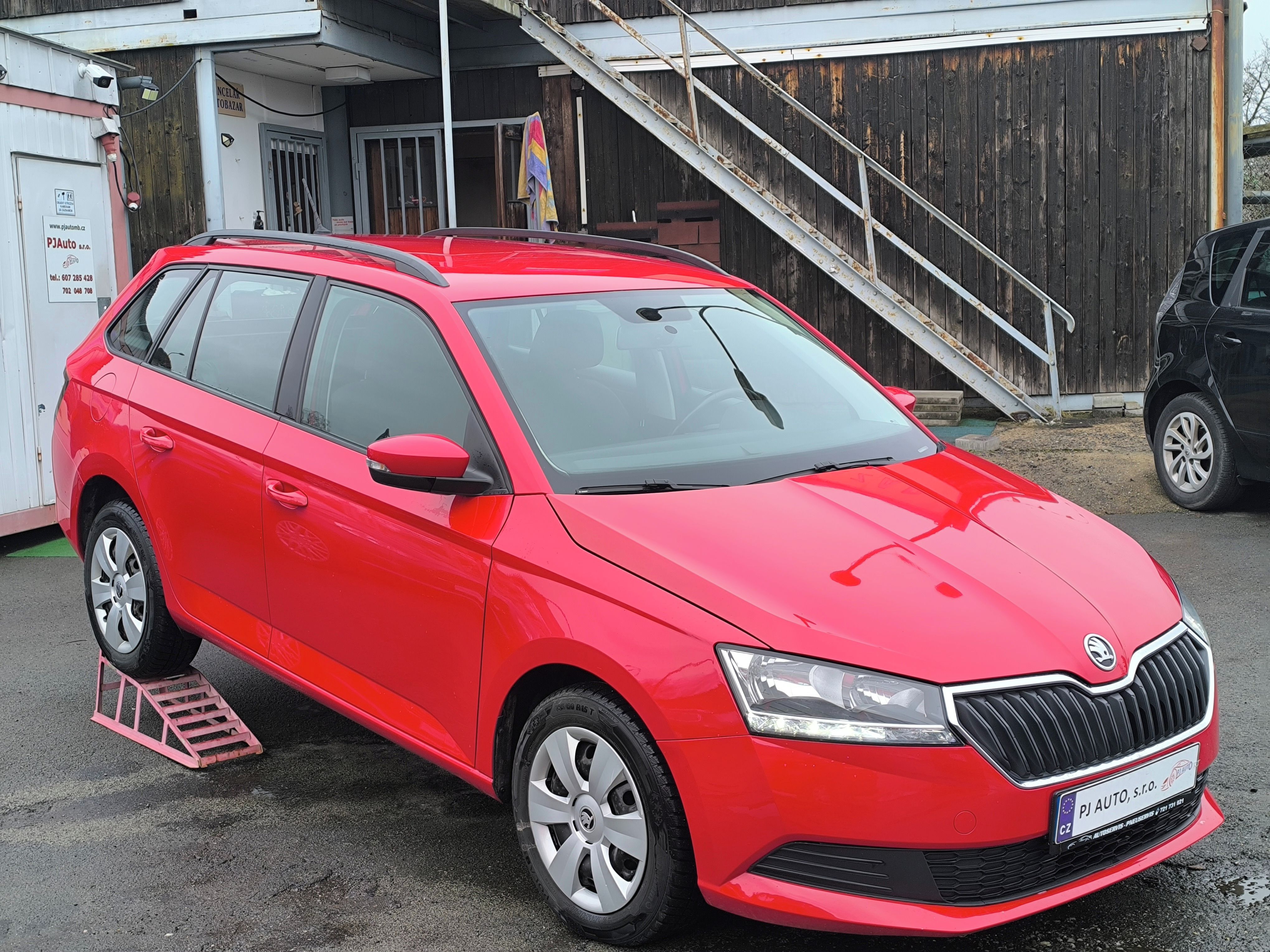 Škoda Fabia, 1.0 TSi 70kW Active,Klima,ČR - fotka 5