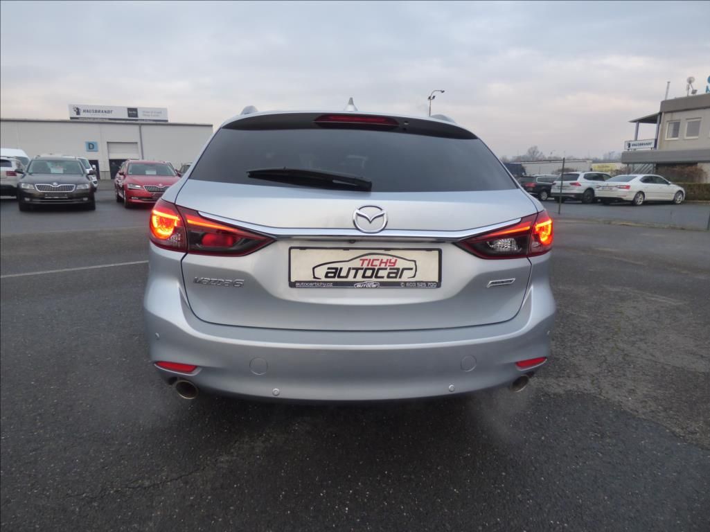 Mazda 6, 2,0 Skyactiv,121kW,Bi-Xenon  S - fotka 4