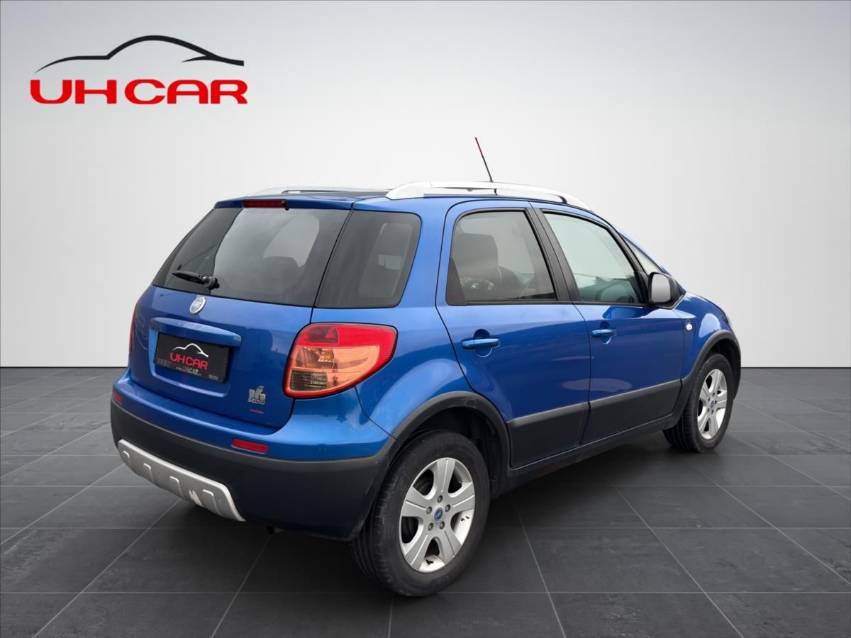 Fiat Sedici, 1,6 79kW  4x4 - fotka 5