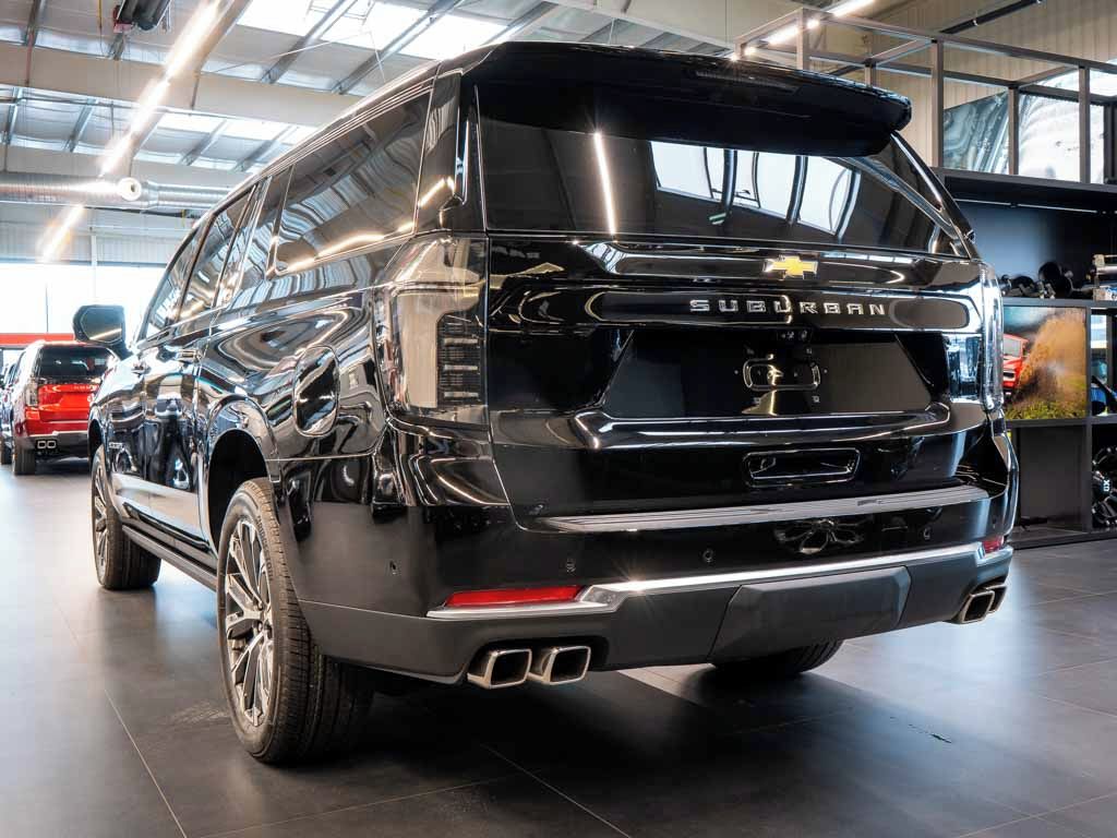 Chevrolet Suburban, 6.2 V8 High Country 2026 - fotka 3