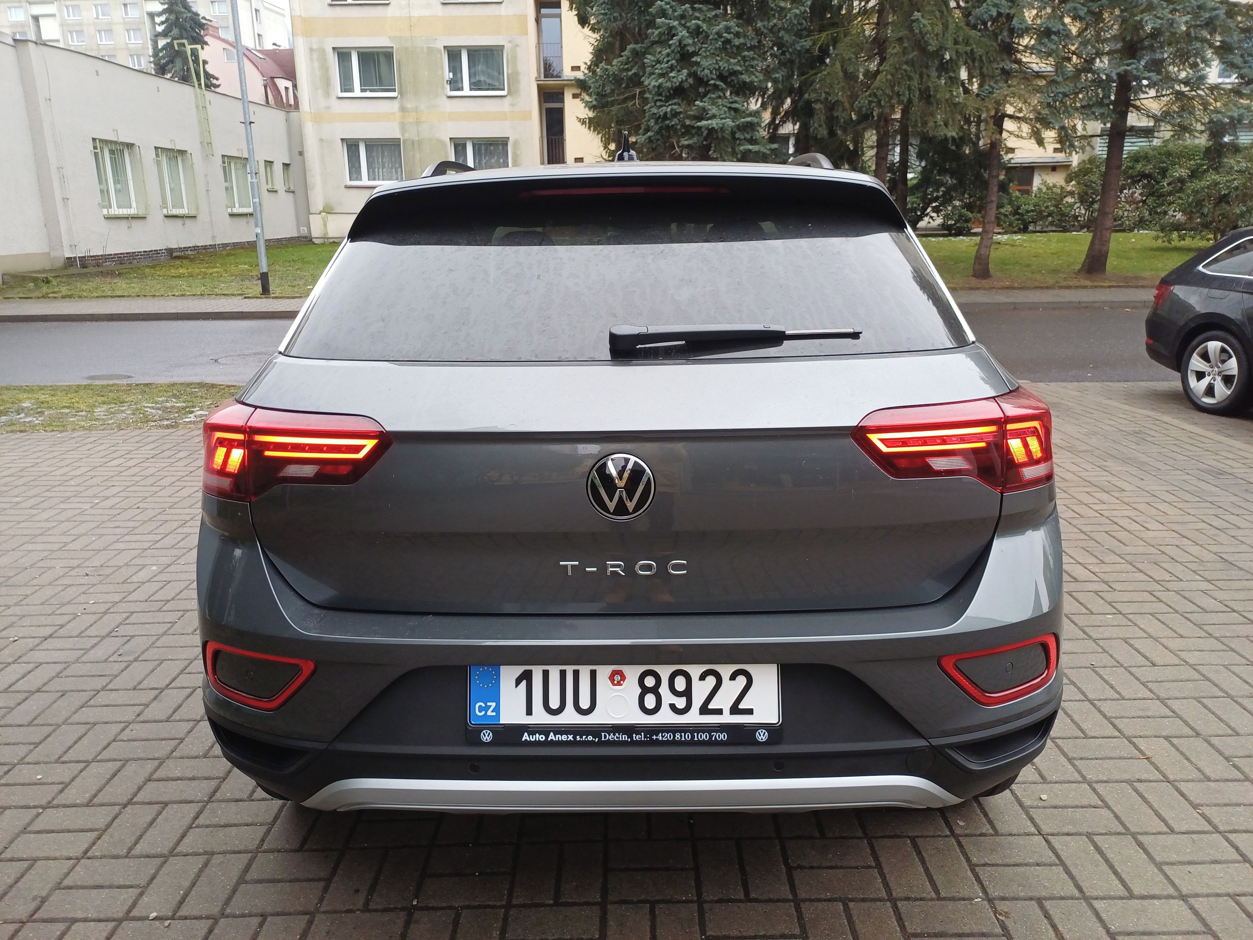 Volkswagen T-Roc, T-Roc People 1,5 TSI 110 kW 6G - fotka 5