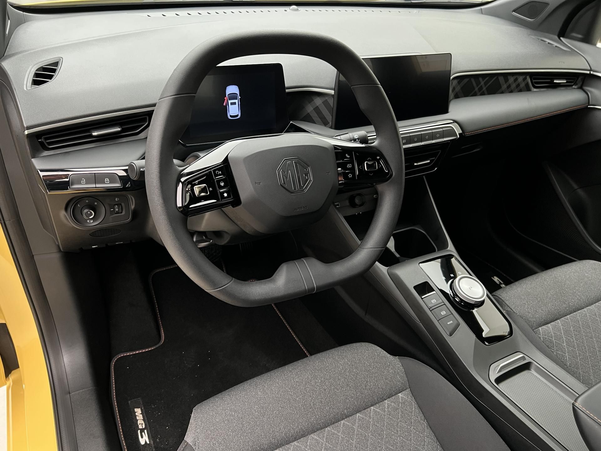 MG MG3, 1.5 EMOTION Hybrid+ AUT CZ - fotka 4