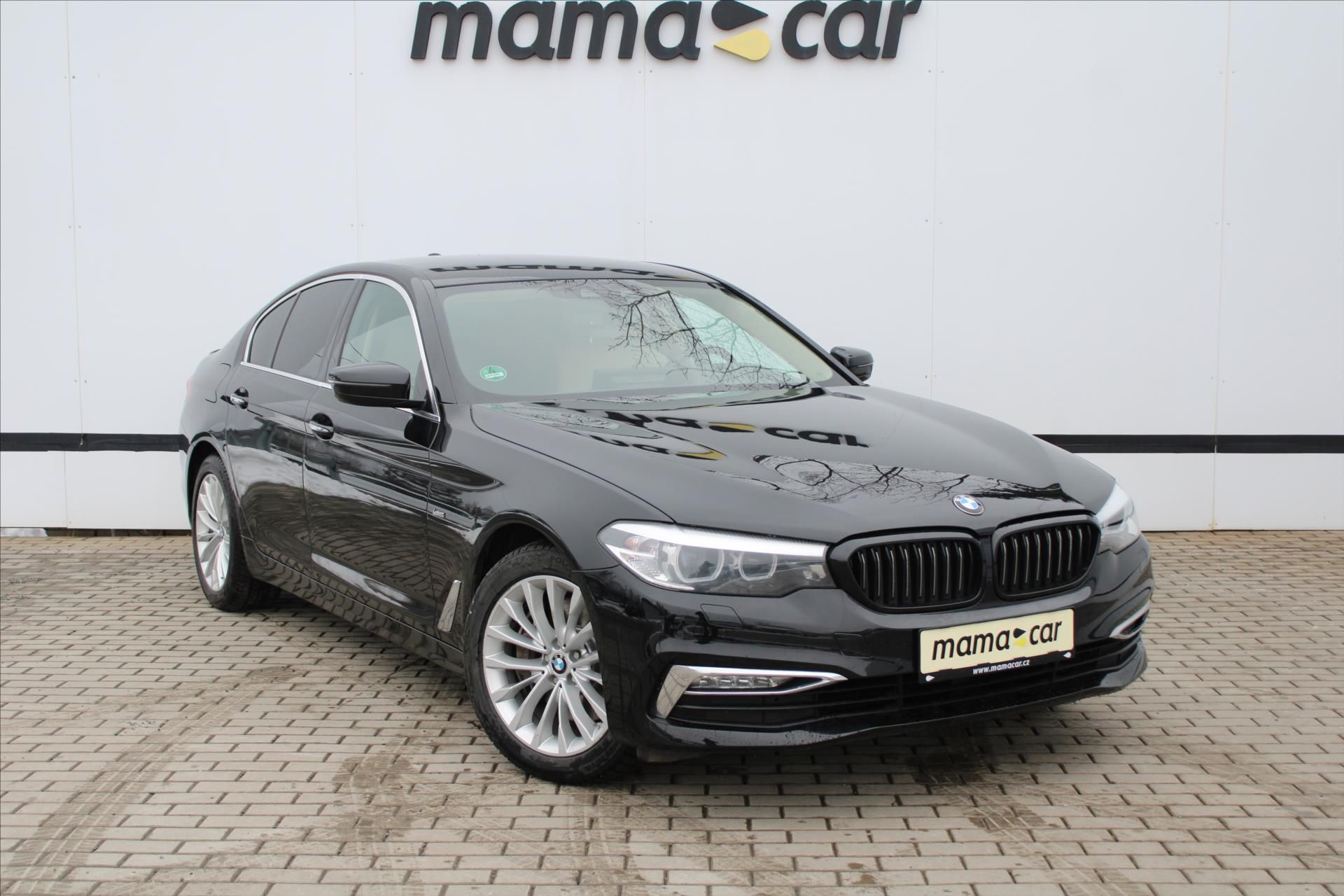 BMW Řada 5, 540i xDrive 250kW LUXURY ČR