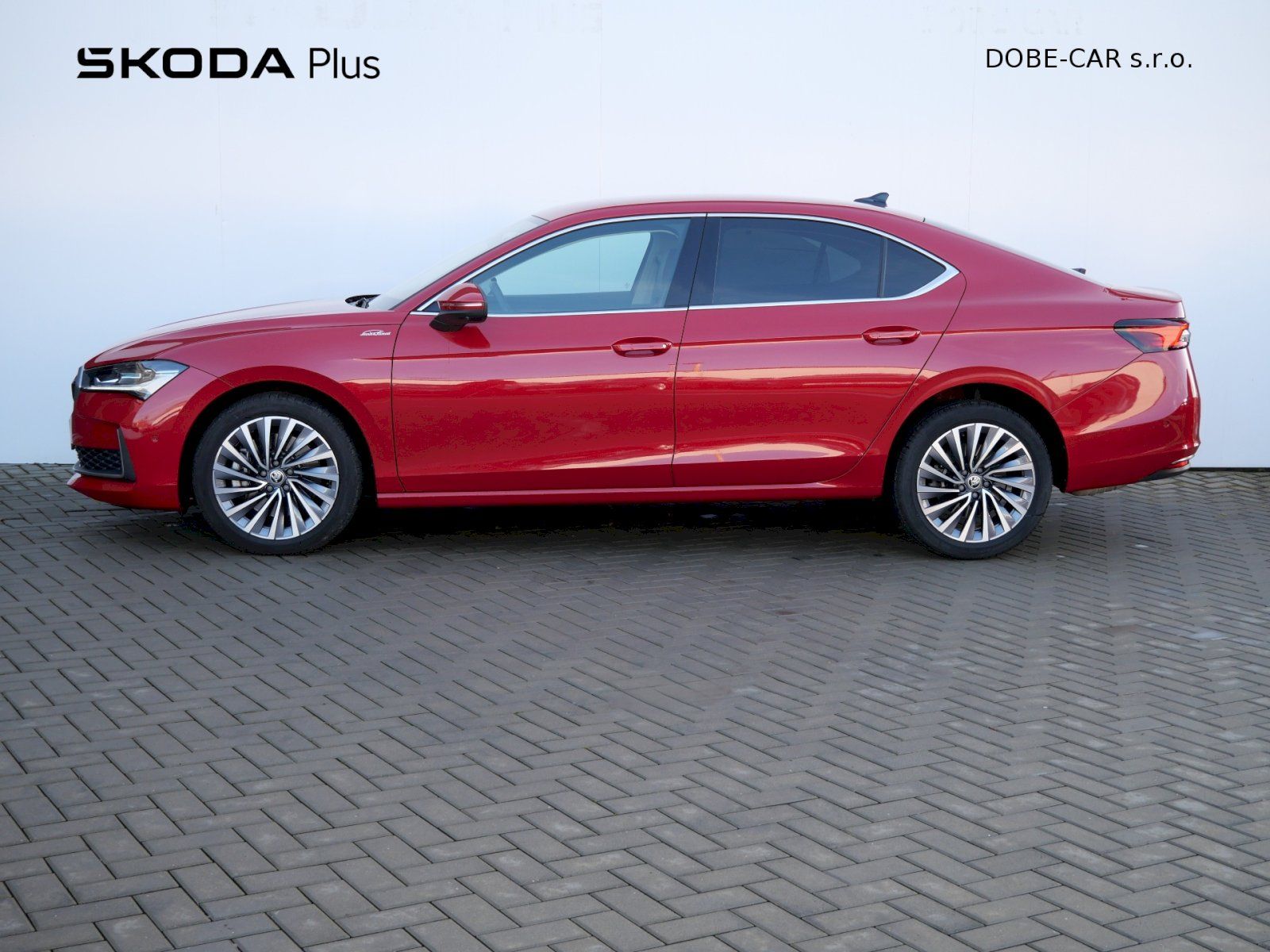 Škoda Superb, L&K DSG 4x4 2.0TSI 195kW - fotka 3