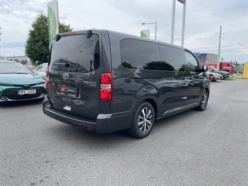 Toyota Proace Verso, 2.0 8AT L2 VIP 7S ODBĚR 3/2026 - fotka 3