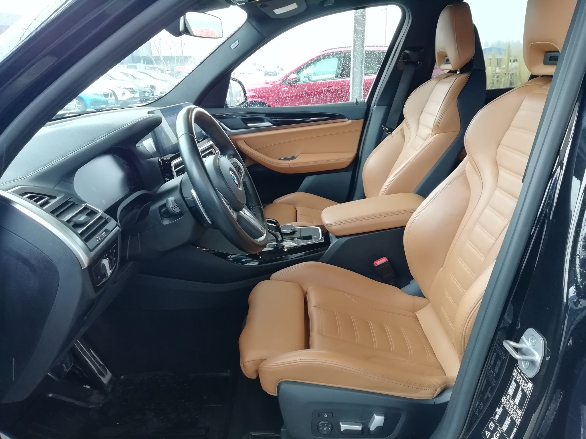 BMW X3, xDrive 30d M-Sport  210 kW - fotka 5