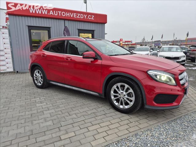 Mercedes GLA