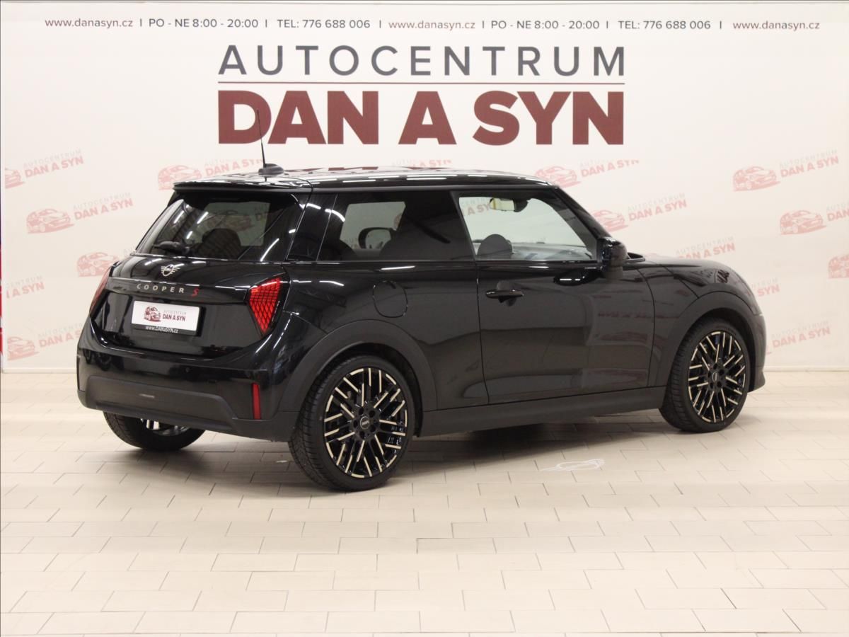 Mini Cooper, 2,0 150kW CZ TOP - fotka 4