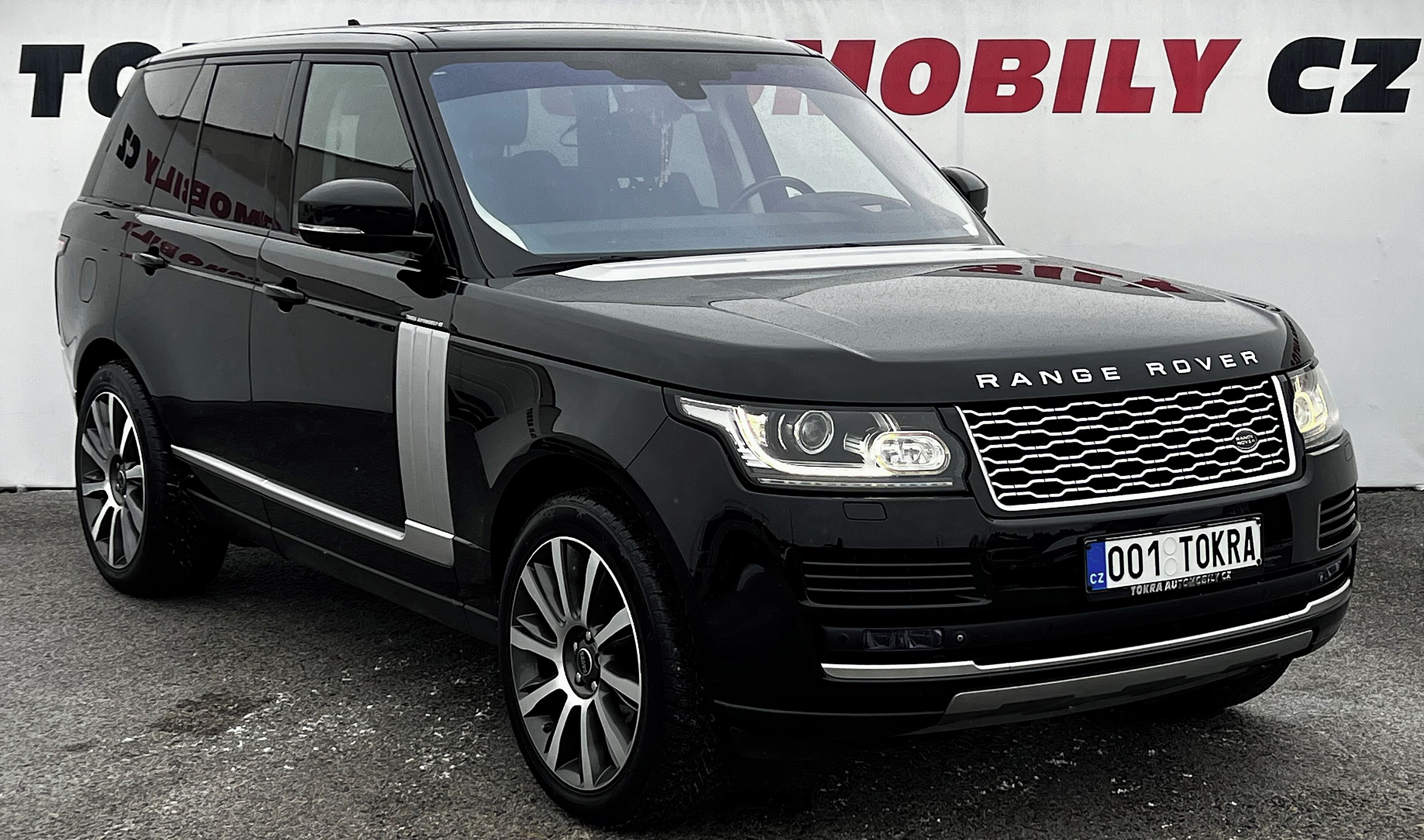 Land Rover Range Rover, 4.4 SDV8 Vogue ACC Tažné DPH - fotka 2