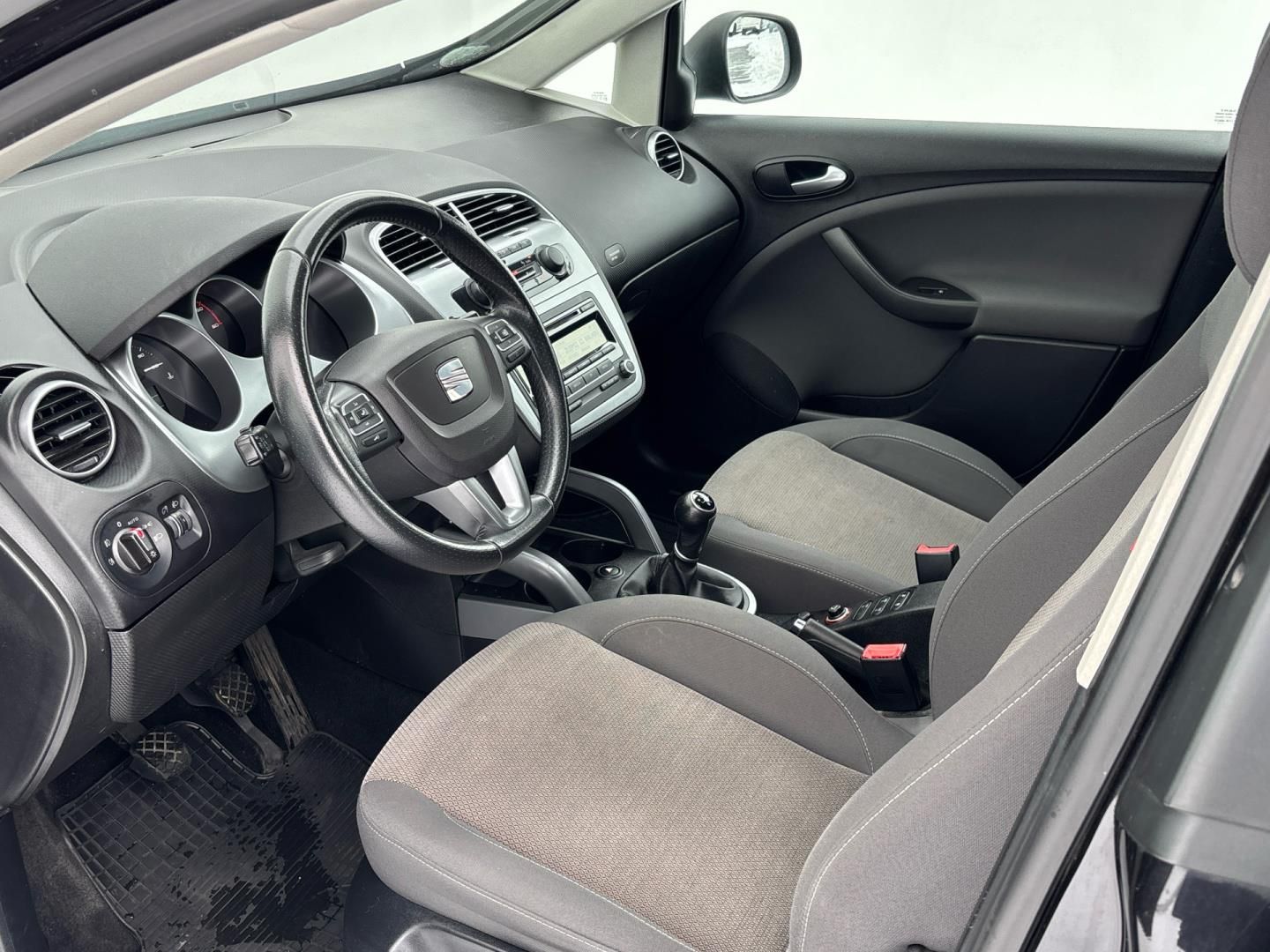 Seat Altea, 1.6 TDI / 77 kW STYLE XL - fotka 6