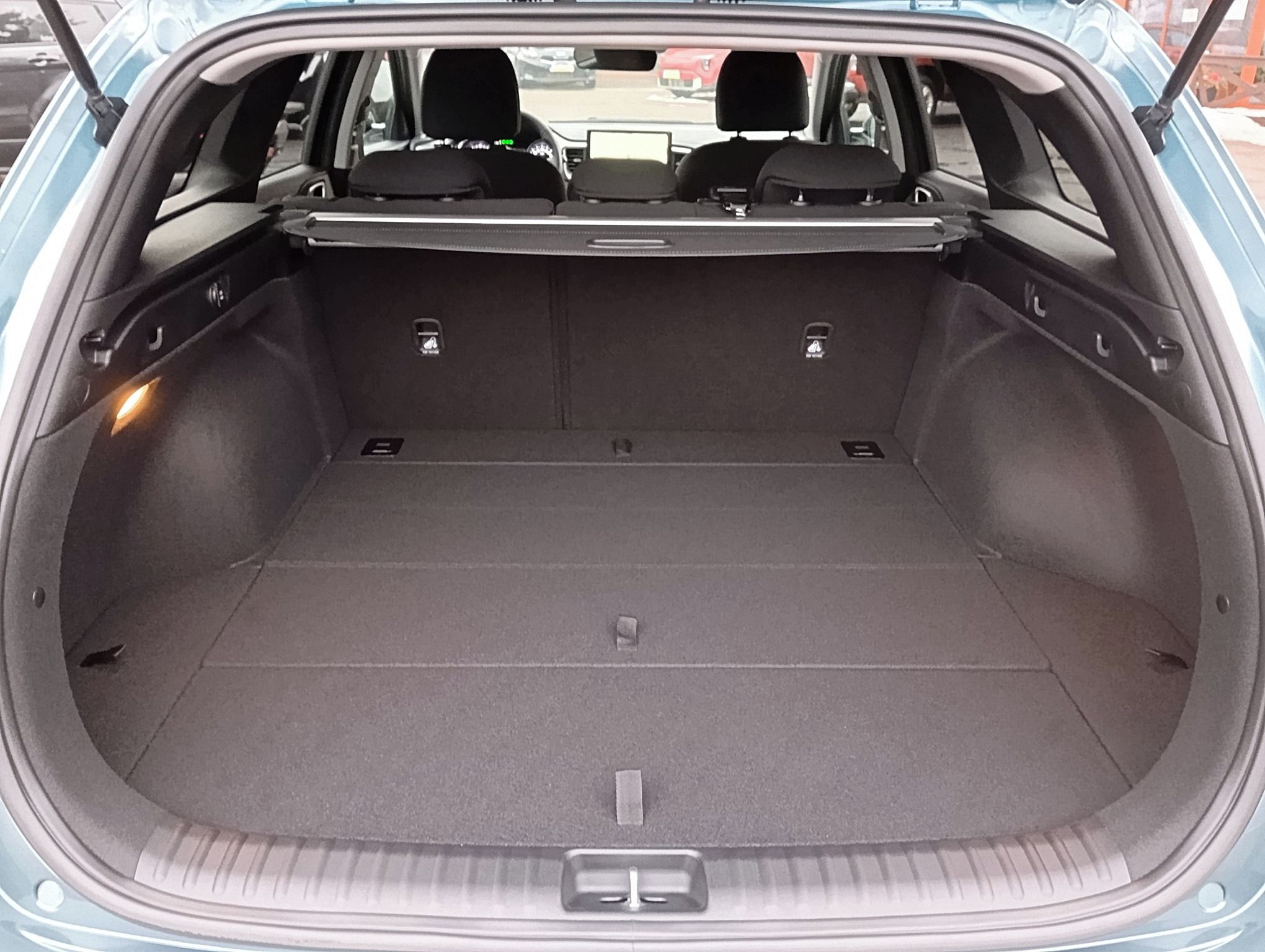 Kia Cee´d SW, 1.5 T-GDi 7DCT TOP + Business - fotka 5