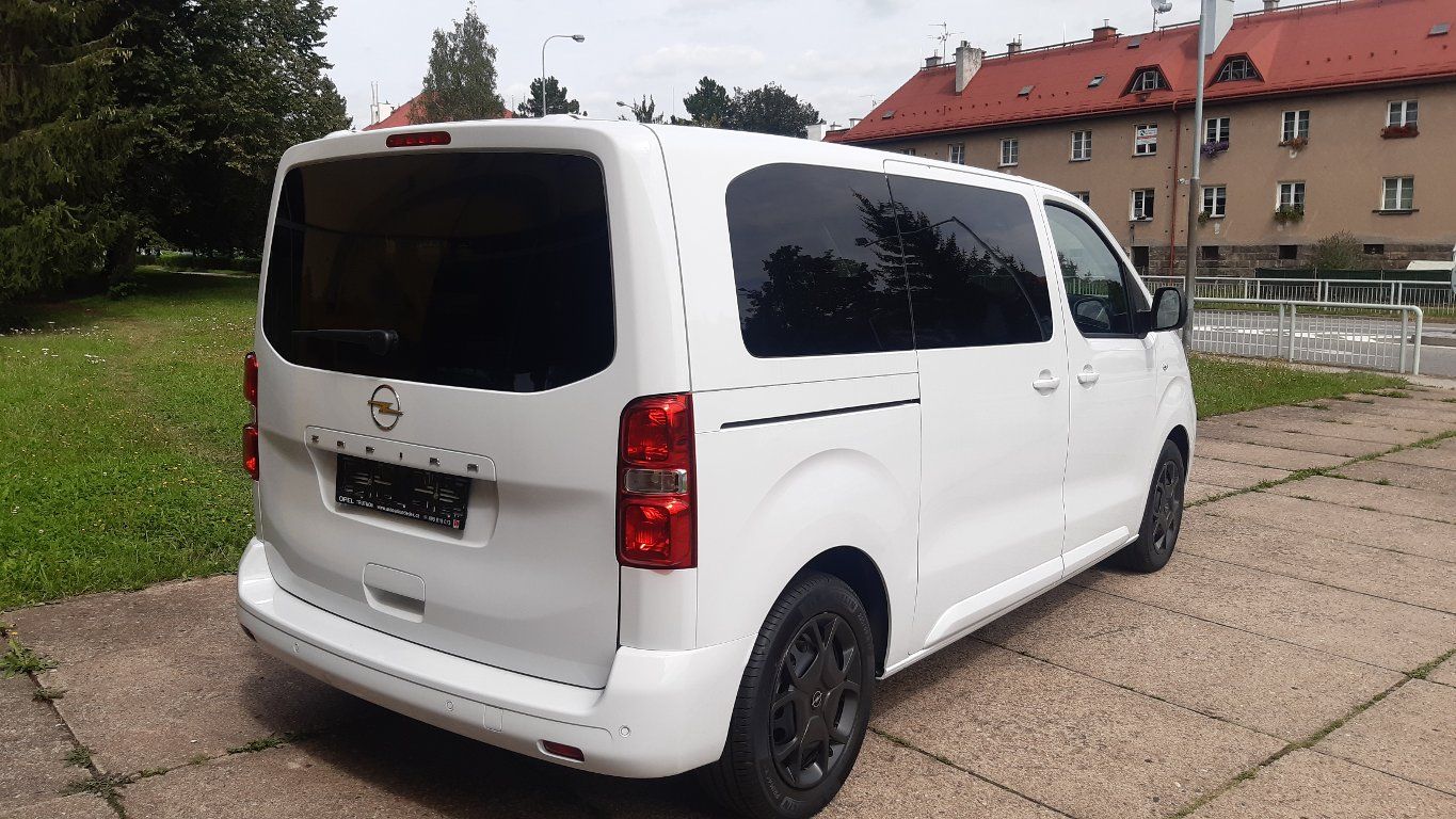 Opel Zafira, EDITION  L 2,0 CDTi   - AT8 - fotka 4
