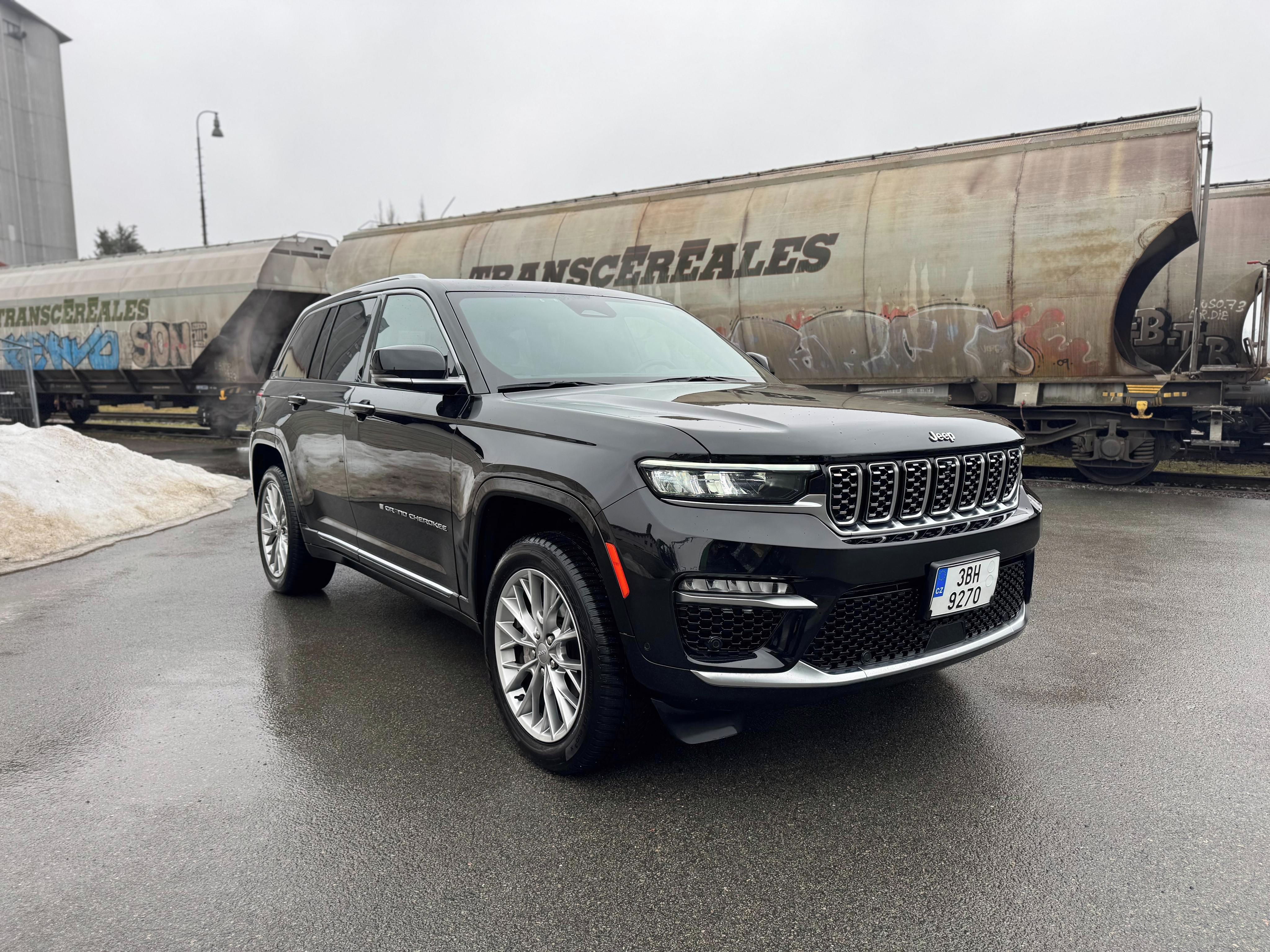 Jeep Grand Cherokee, Summit/V6/ČR-1M/servis/360° - fotka 3
