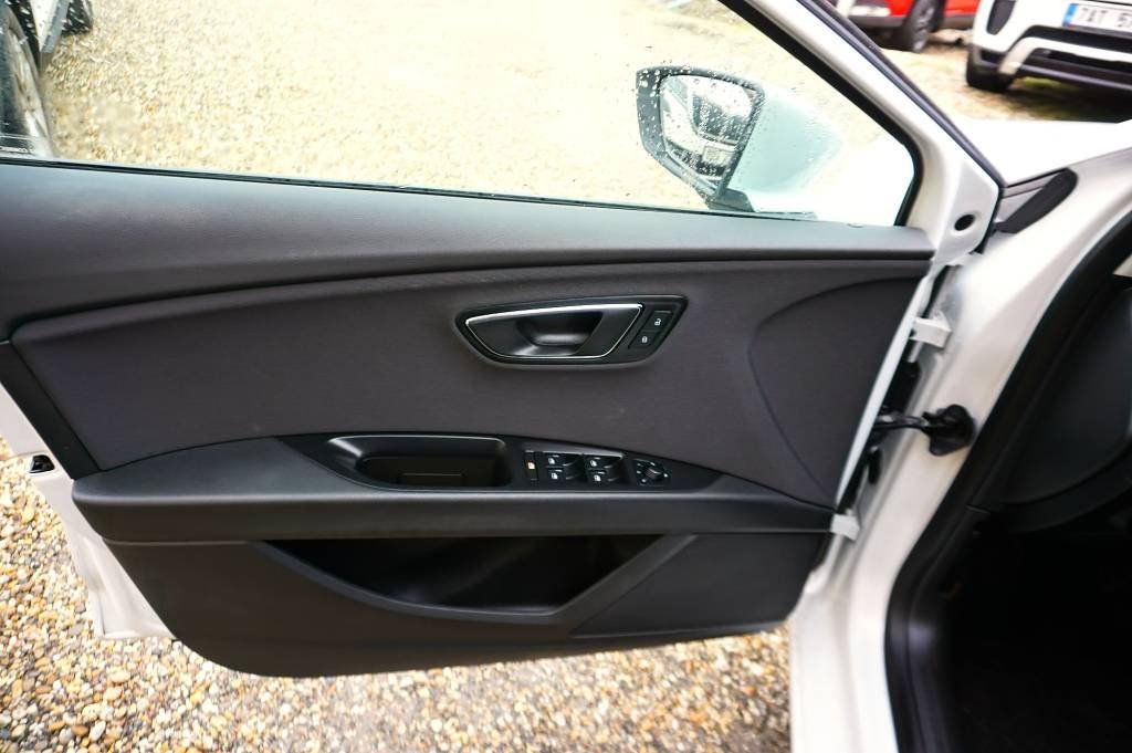 Seat Leon, 1,0 TSI 85 kW - fotka 6