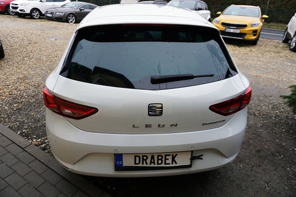 Seat Leon, 1,0 TSI 85 kW - fotka 4