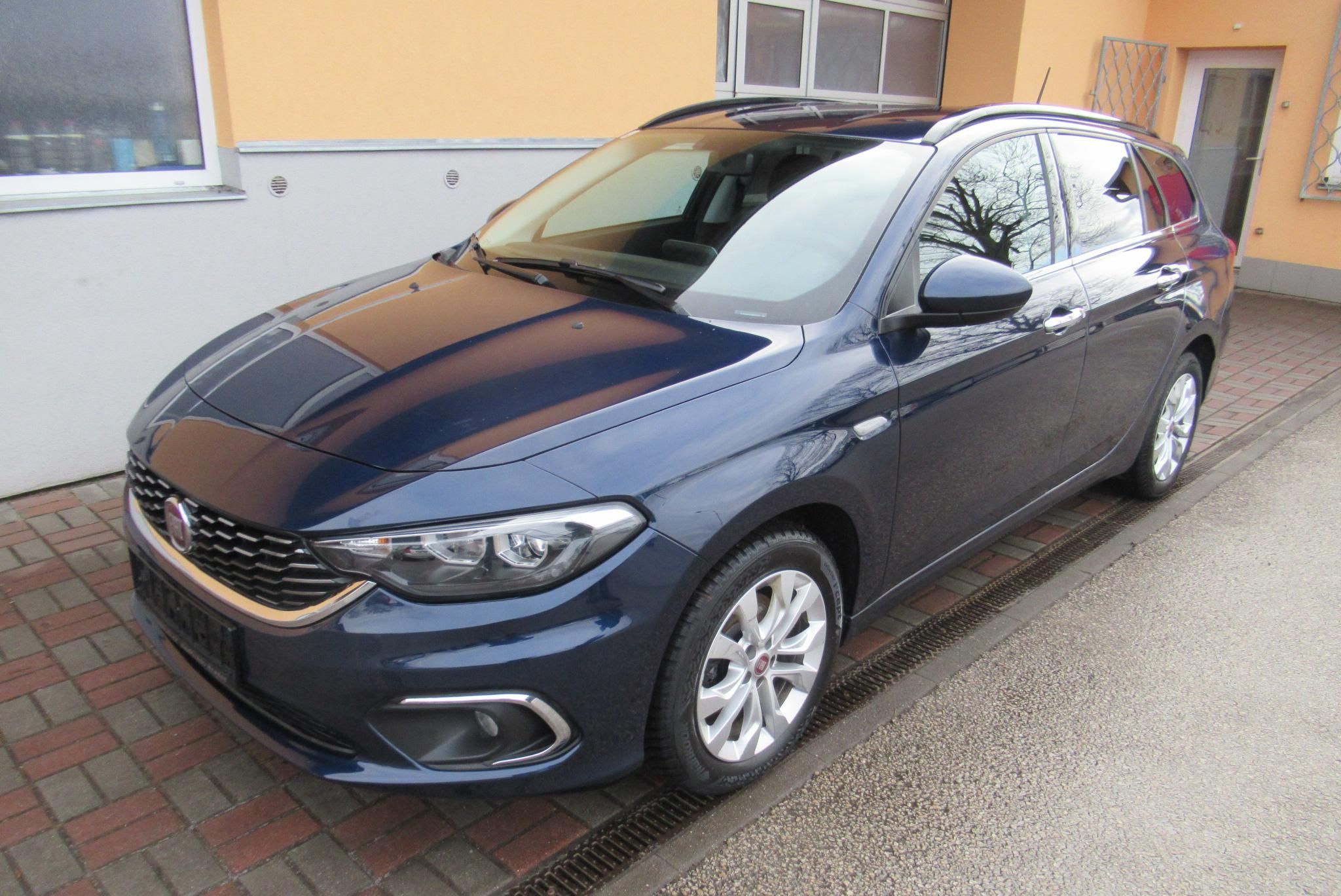 Fiat Tipo, 1.6 JTDM  AUT. KLIMA  NAVIGACE - fotka 5