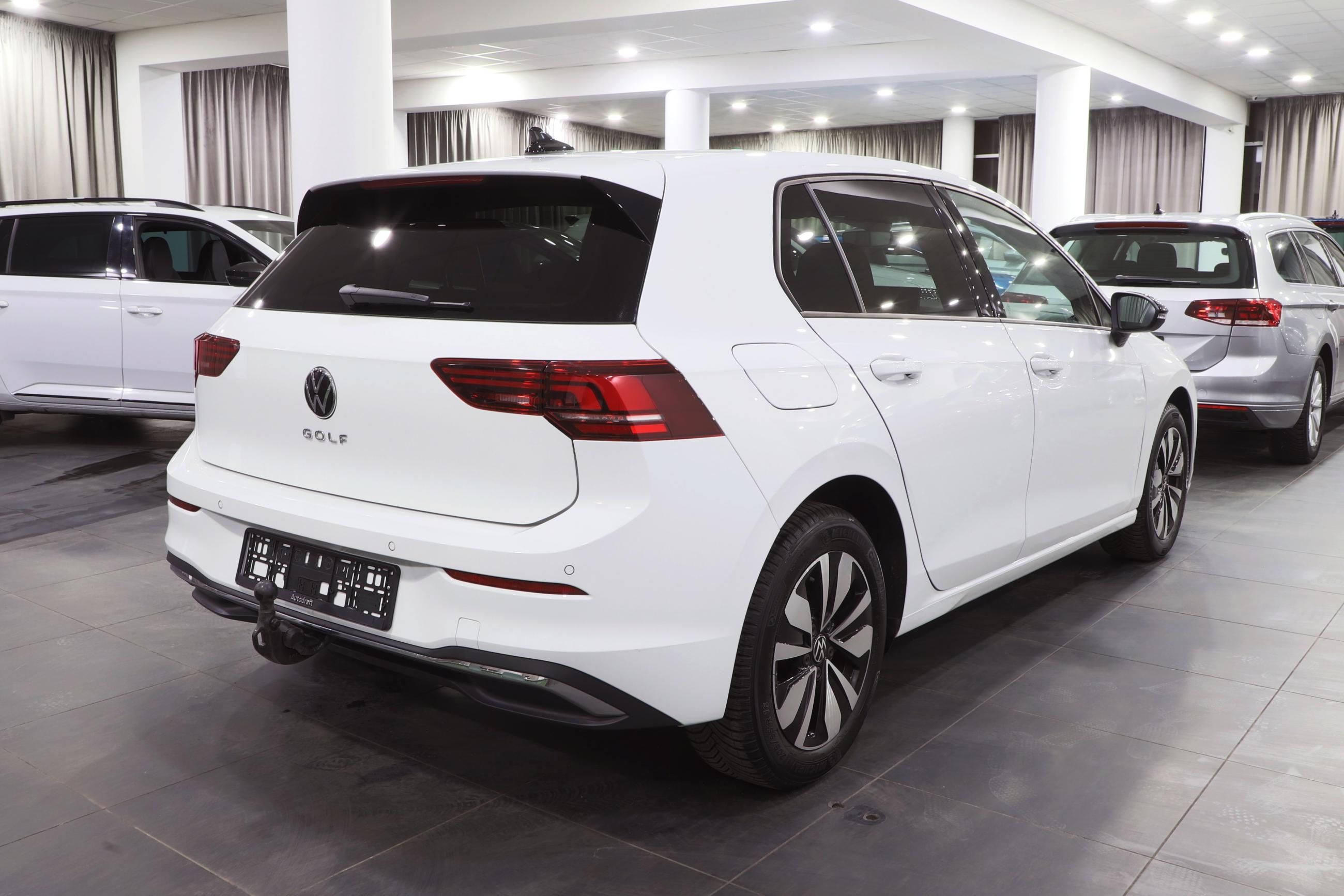Volkswagen Golf, 1.5 TSI 85kW Man. / ALU 16'' - fotka 3