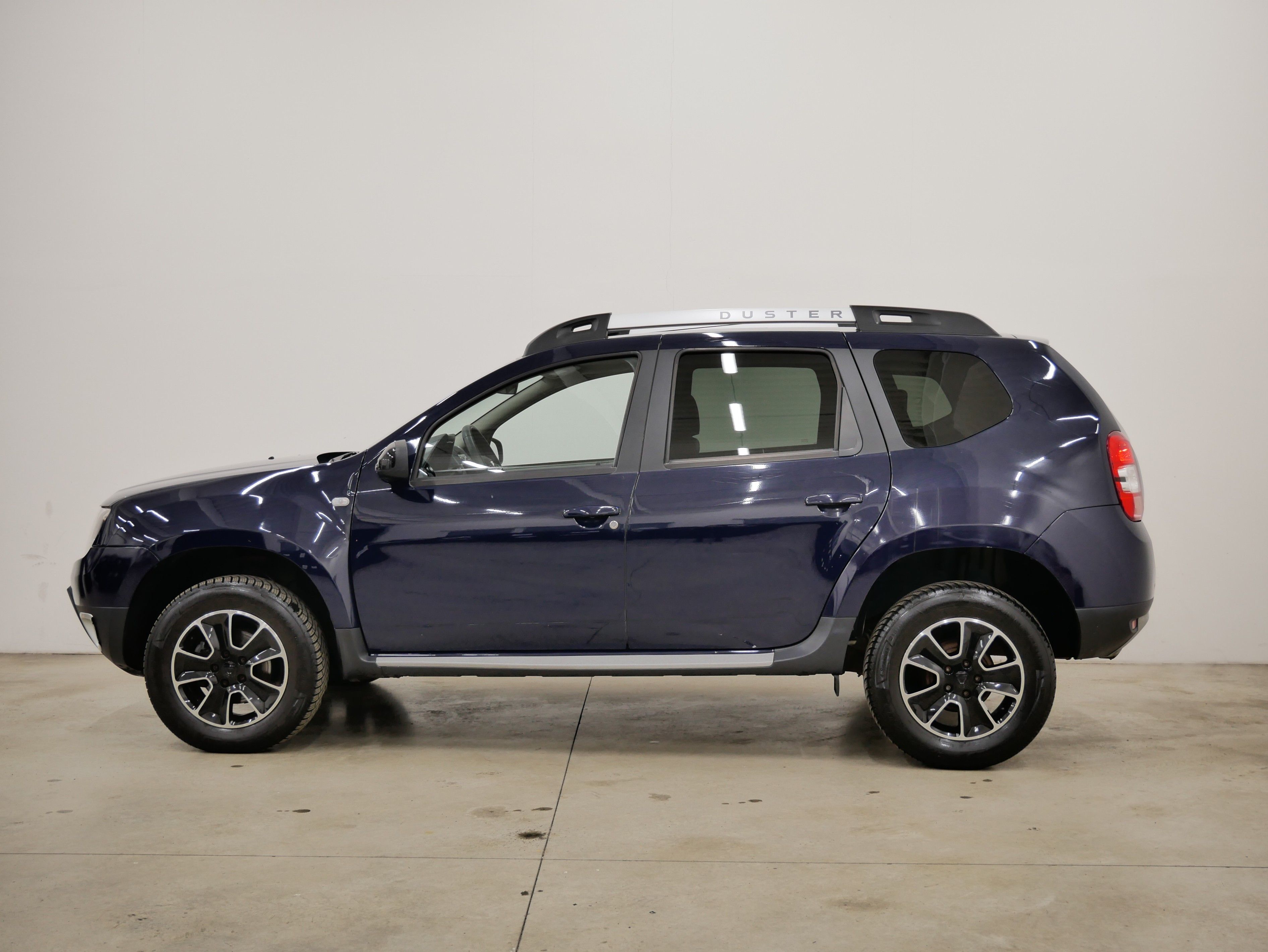 Dacia Duster, 1.2 TCe 92 kW Black Shadow - fotka 3