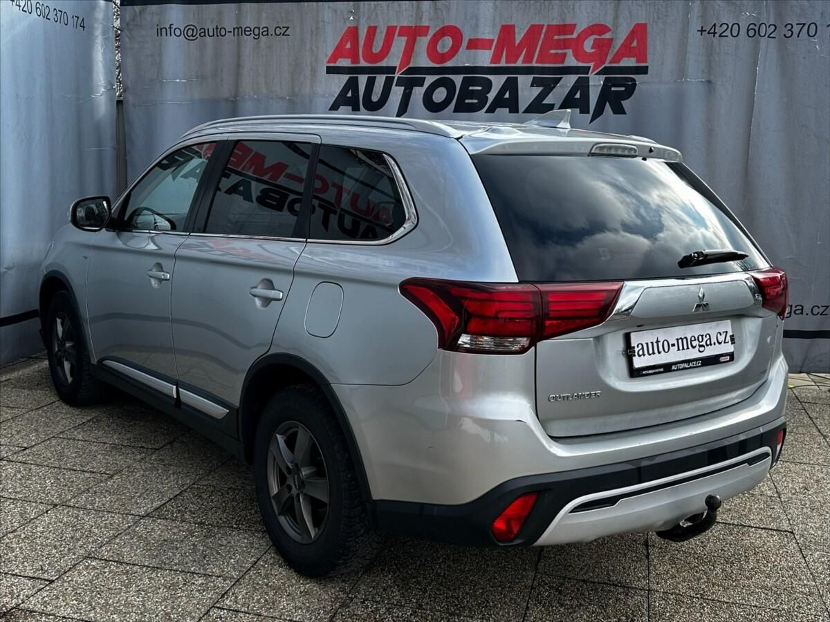 Mitsubishi Outlander, 2,0 MIVEC, CZ, 1.majitel, DPH! - fotka 6