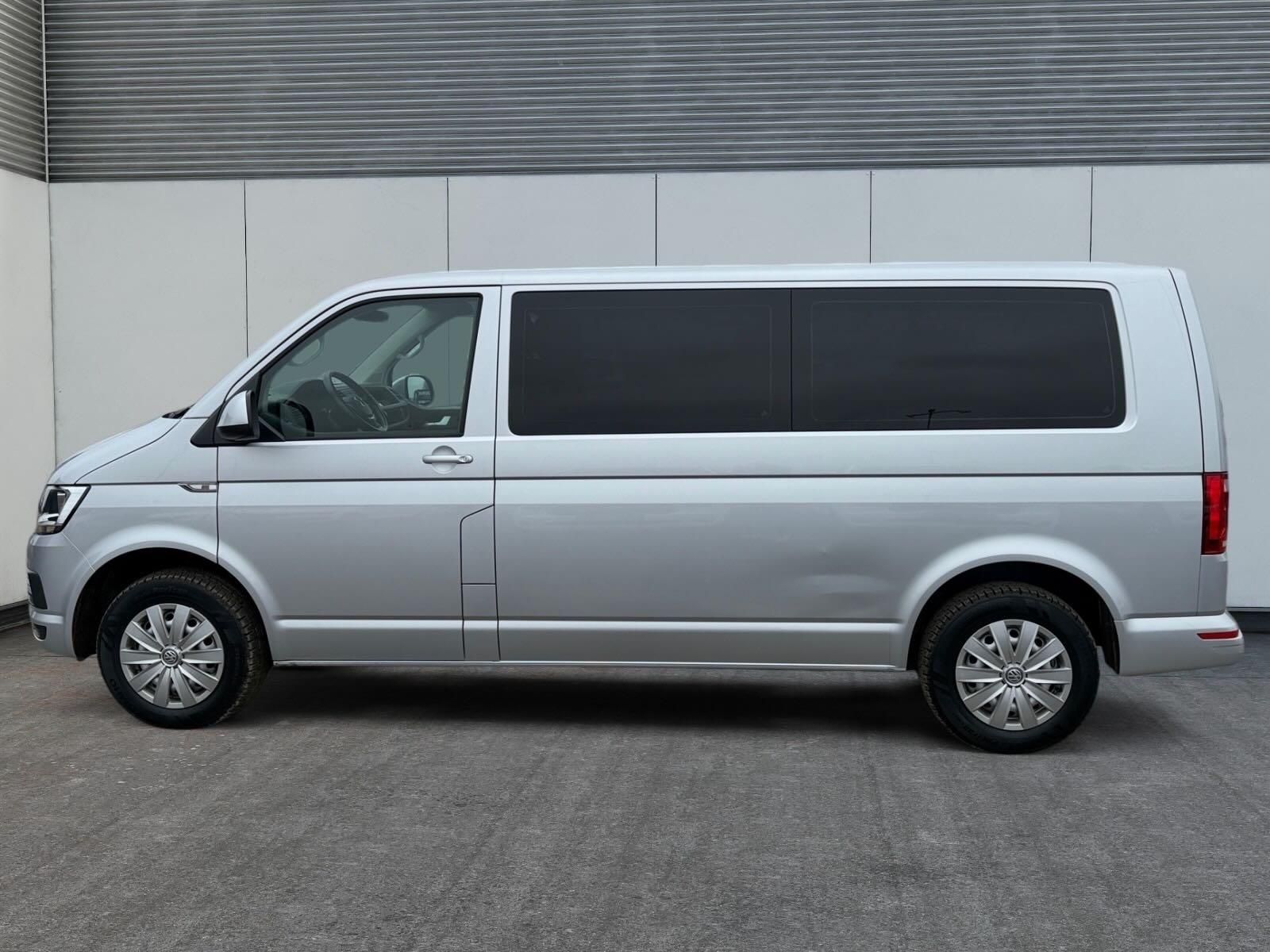 Volkswagen Caravelle, LONG 4x4 DSG 110kW 9MÍST NAVI - fotka 2