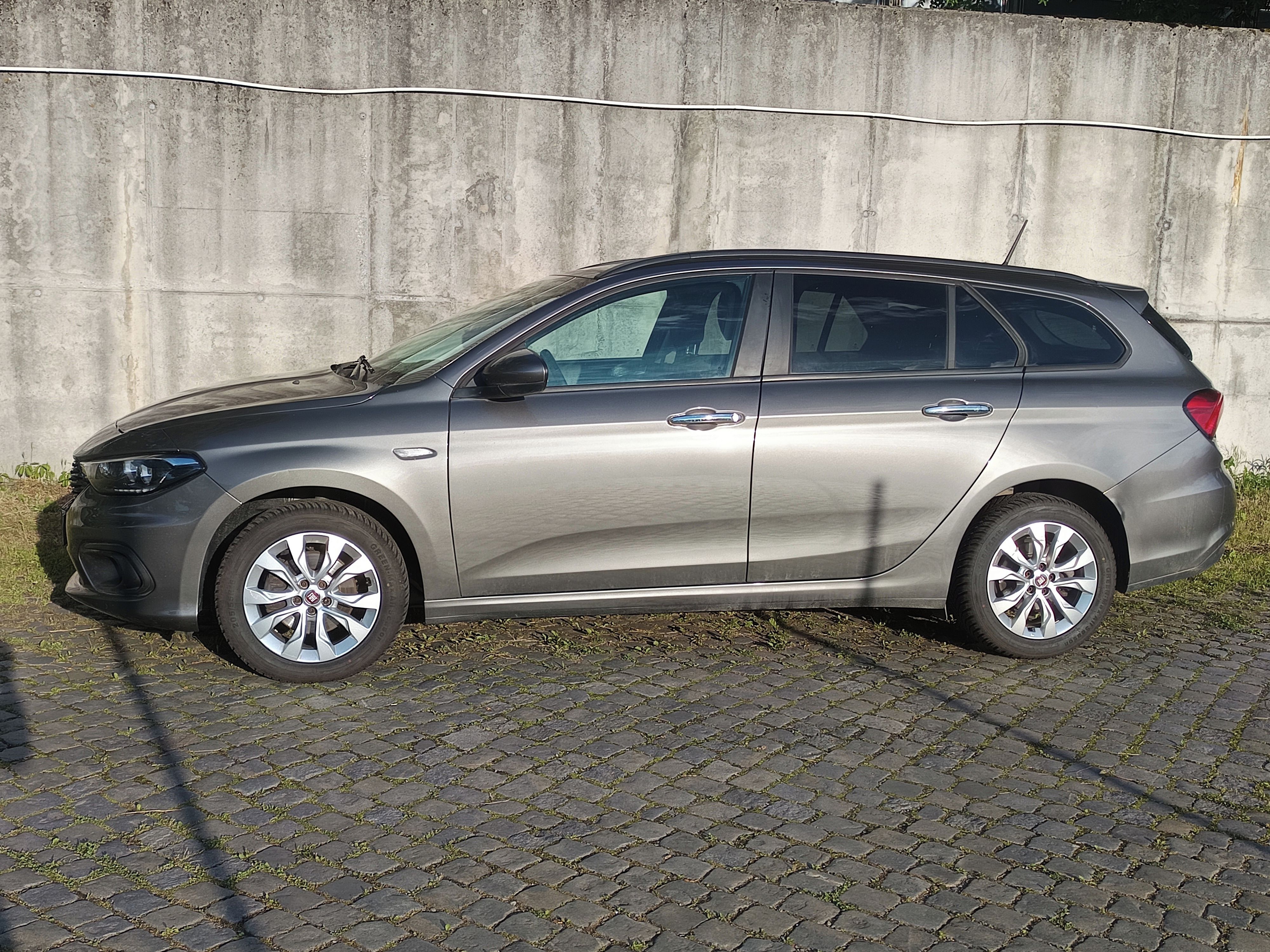 Fiat Tipo, 1.6 JTD, 88 kW, navi, klima - fotka 3