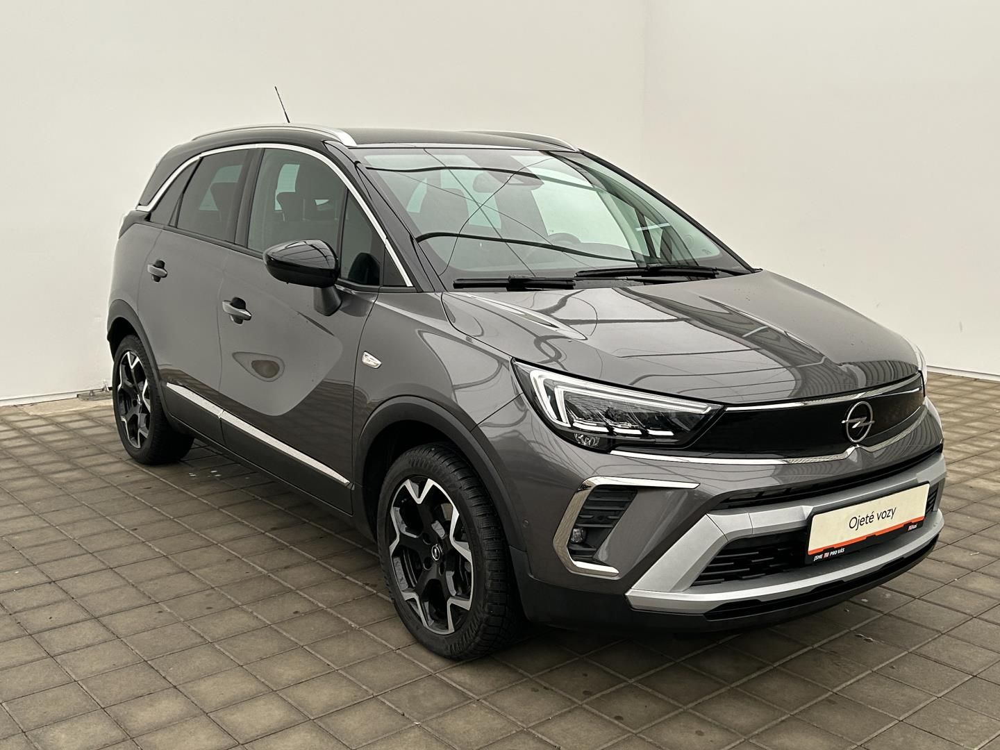 Opel Crossland, 1.2TURBO 96kW Ultimate - fotka 3