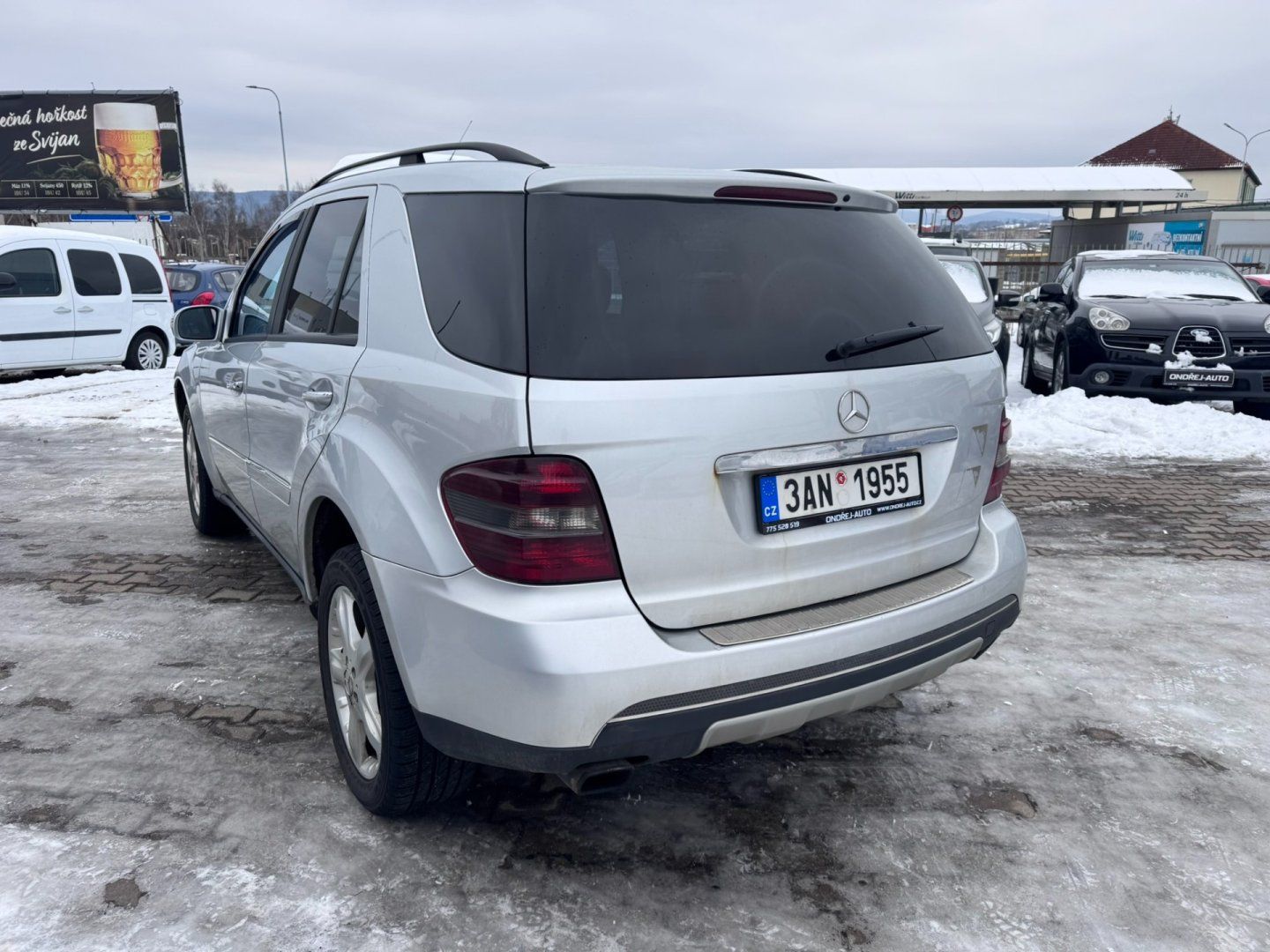 Mercedes-Benz Třídy M, ML 320 3,0D V6 165KW ČR - fotka 5