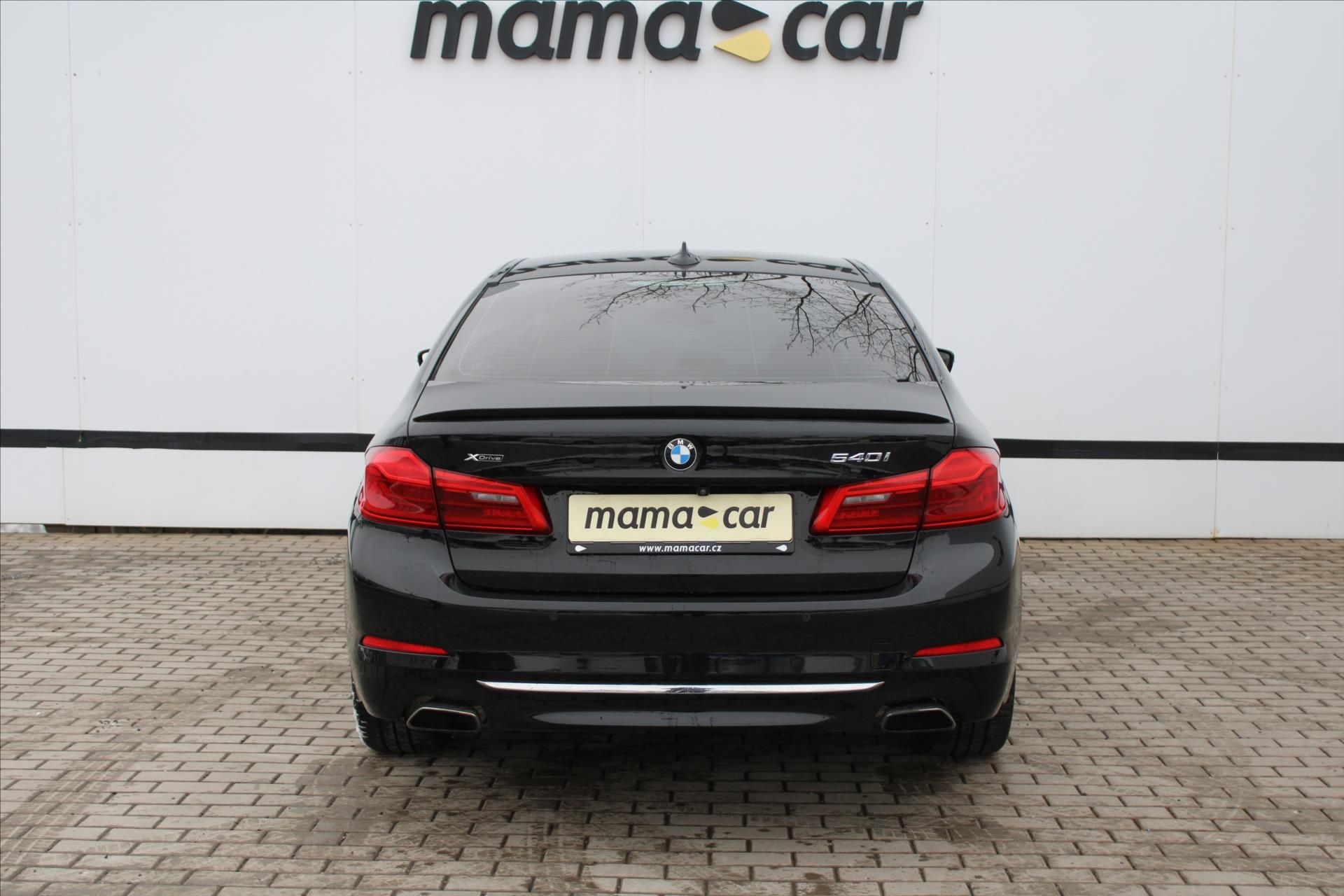 BMW Řada 5, 540i xDrive 250kW LUXURY ČR - fotka 6