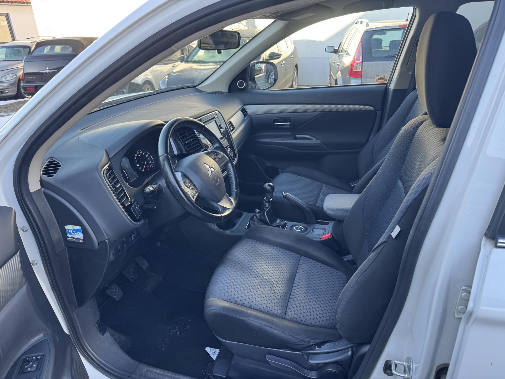 Mitsubishi Outlander, 2,2Di-D, ČR, 1.MAJ.,DPH - fotka 5