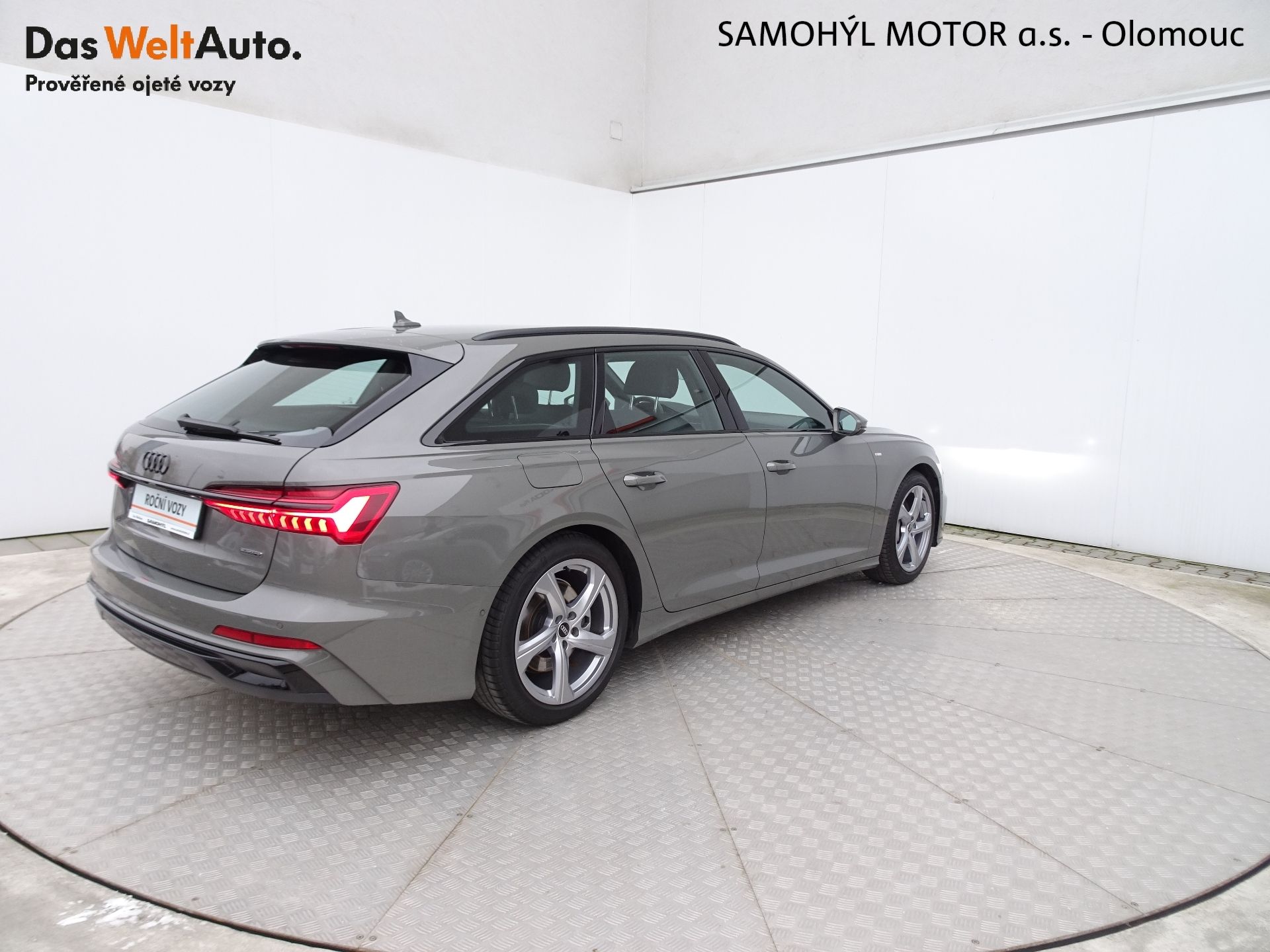 Audi A6 Avant, 50TDI Quatto S-tronic S-line - fotka 2