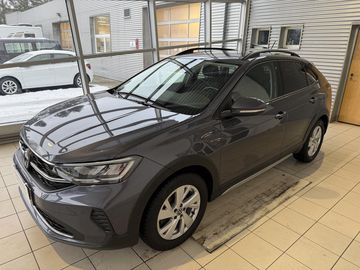 1.0TSi 70kW Life MT