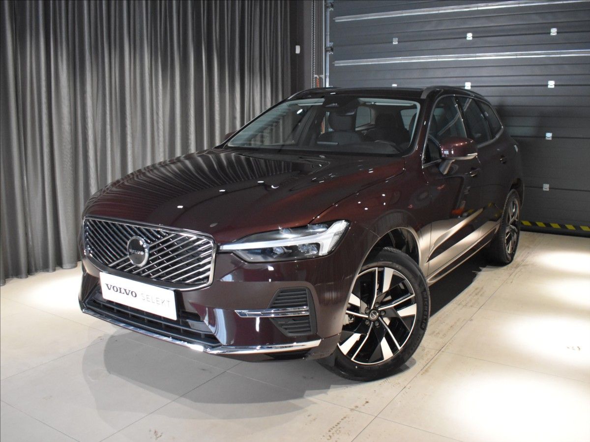 Volvo XC60, 2,0 B5 AWD Plus bezklíč,BLIS