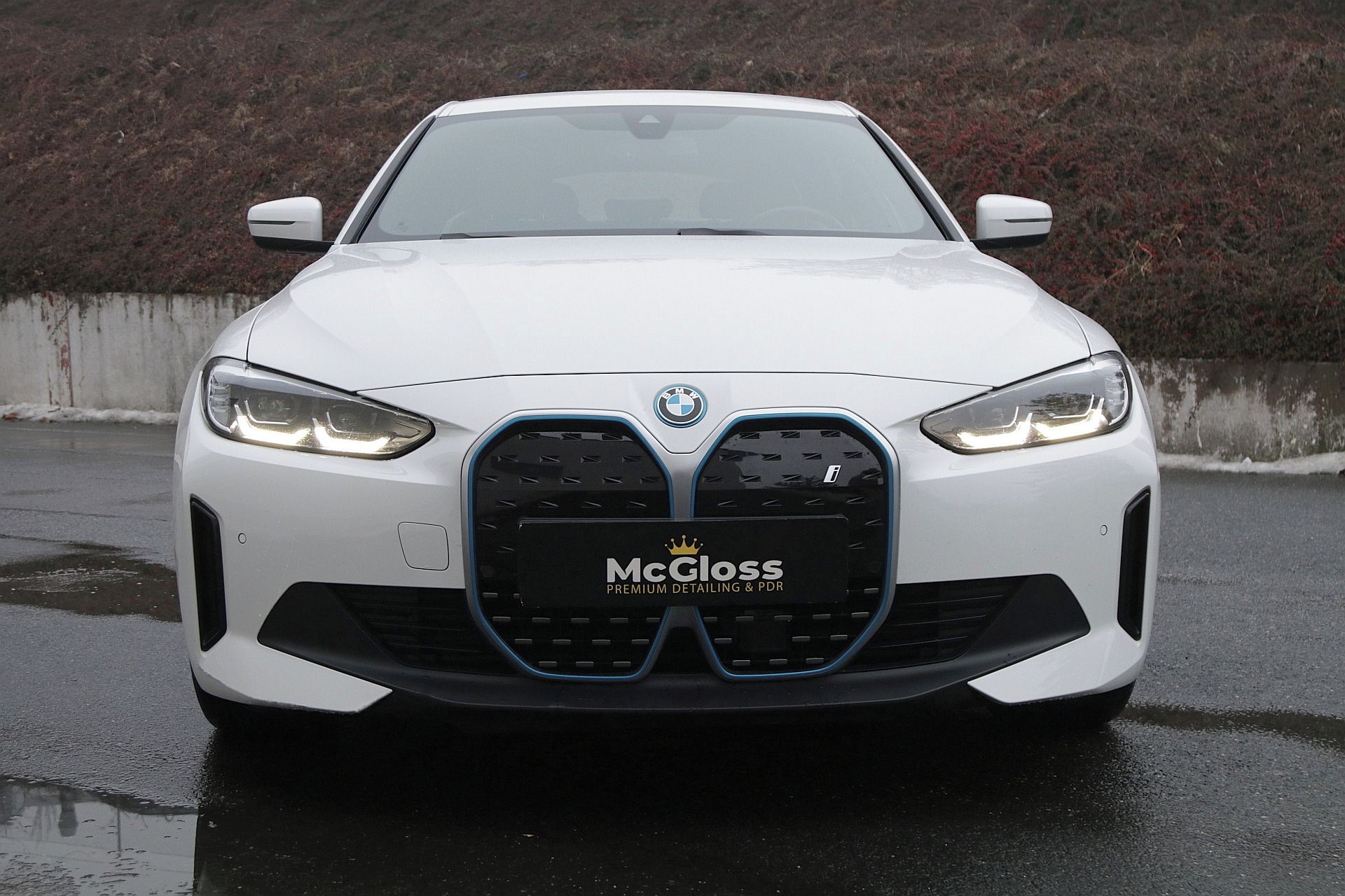 BMW i4, eDrive40/ACC/Tažné/Tacora/Kola - fotka 2
