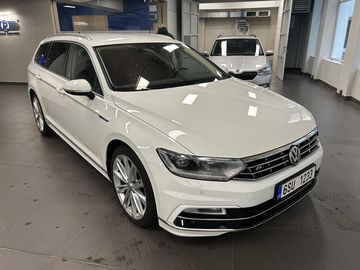 2.0TDi DSG 4MOT Highline R-lin