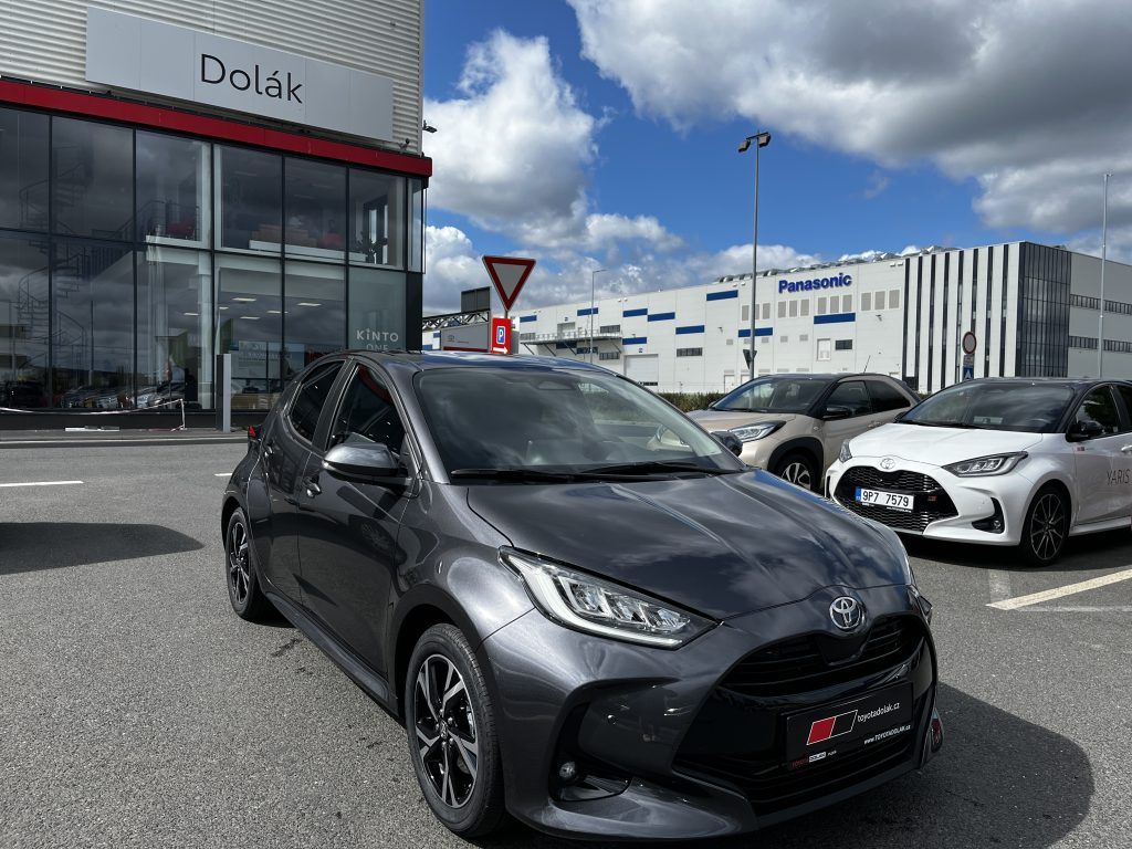 Toyota Yaris, 1.5 Hybrid Style ODBĚR 7/2026
