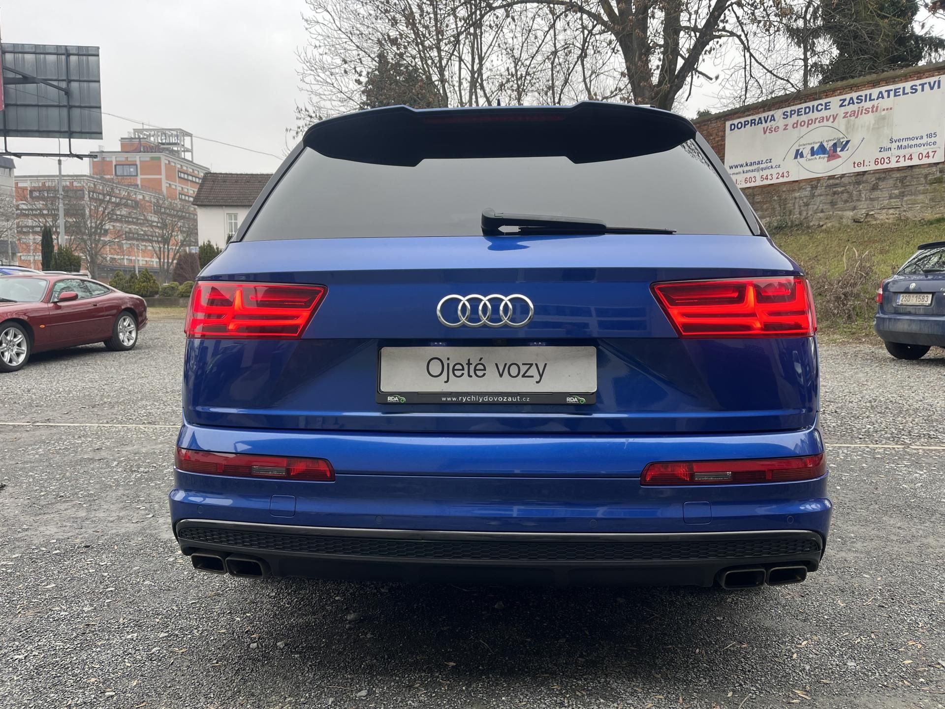 Audi SQ7, 4,0 D V8 320Kw 7 MÍST PANORANA - fotka 6