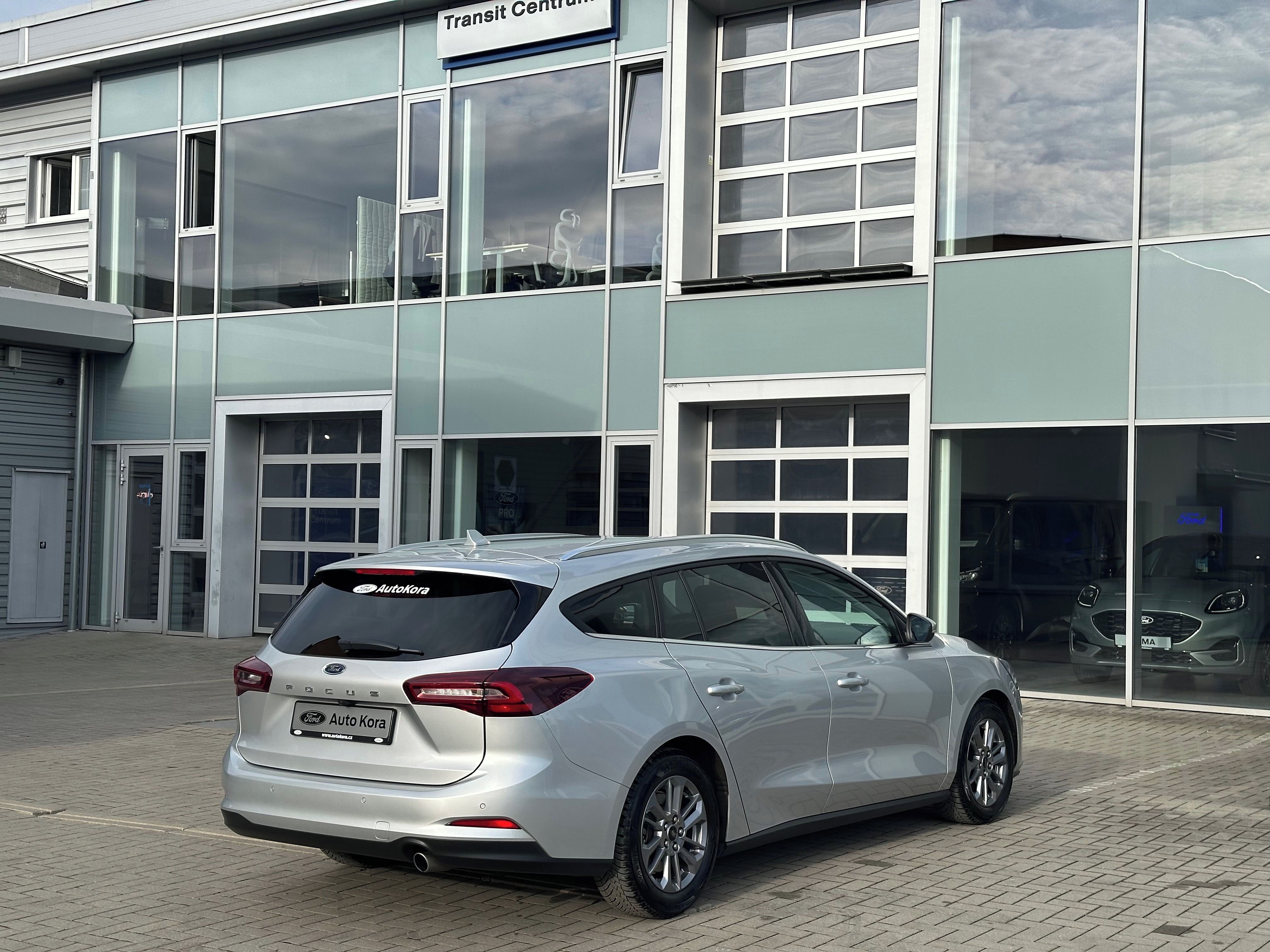 Ford Focus, Ford Focus, Titanium X - fotka 6